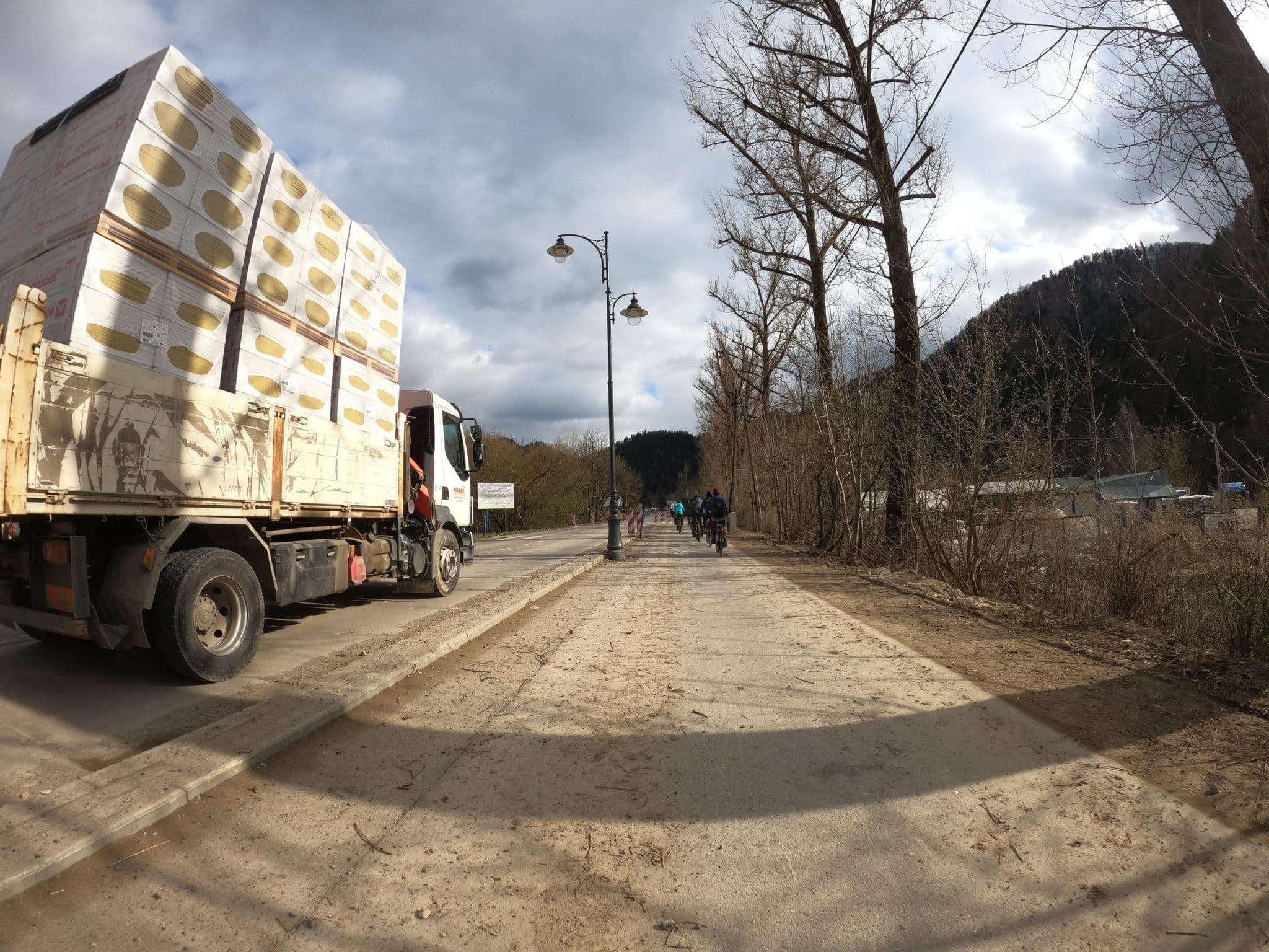 Street view near Willa Zwinka, Krościenko nad Dunajcem — © masterofnoroad (CC BY-SA · Mapillary)