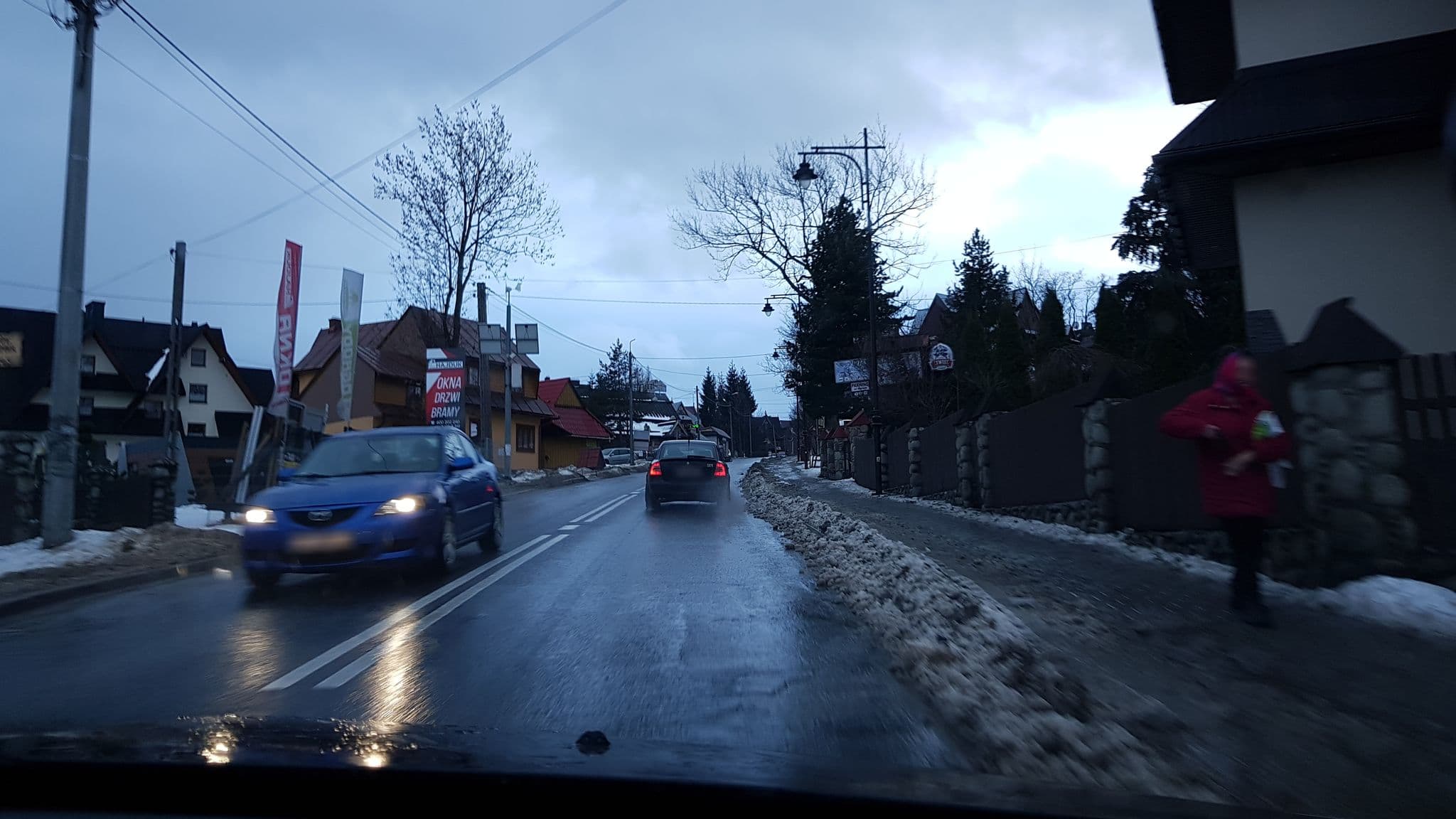 Street view near Bukowiański Dworek, Bukowina Tatrzańska — © jerome_pietri (CC BY-SA · Mapillary)