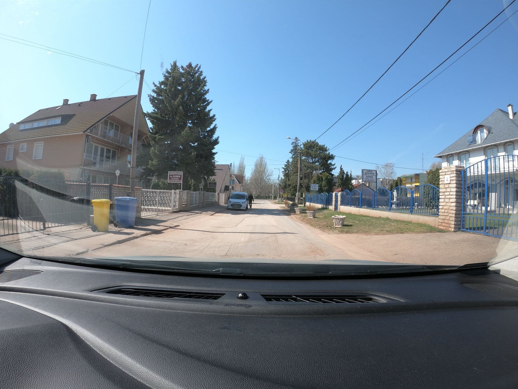 Street view near Hollik, Csopak — © vst (CC BY-SA · Mapillary)