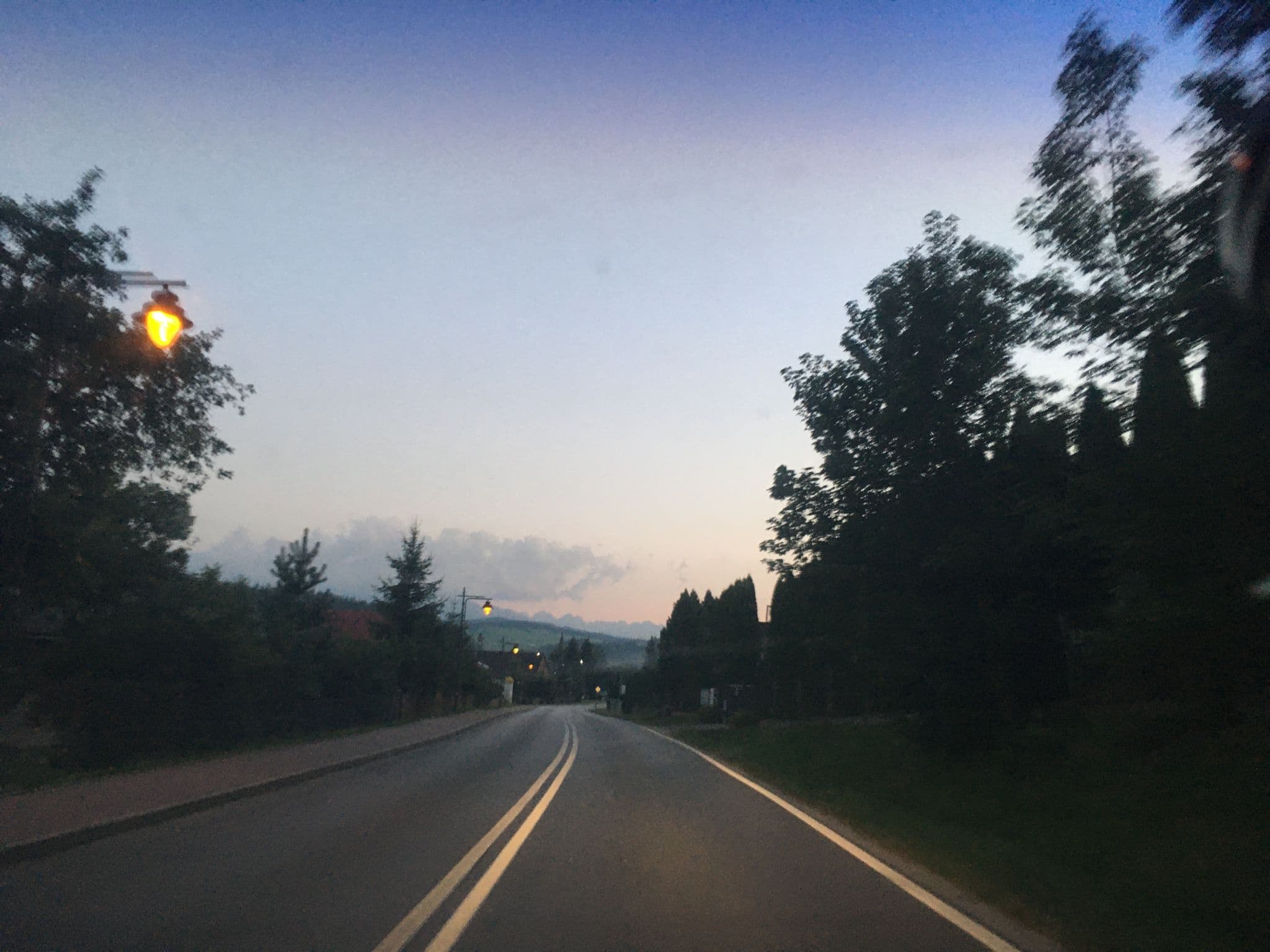 Street view near Pensjonat Gościniec Kasztel, Niedzica — © dasza (CC BY-SA · Mapillary)