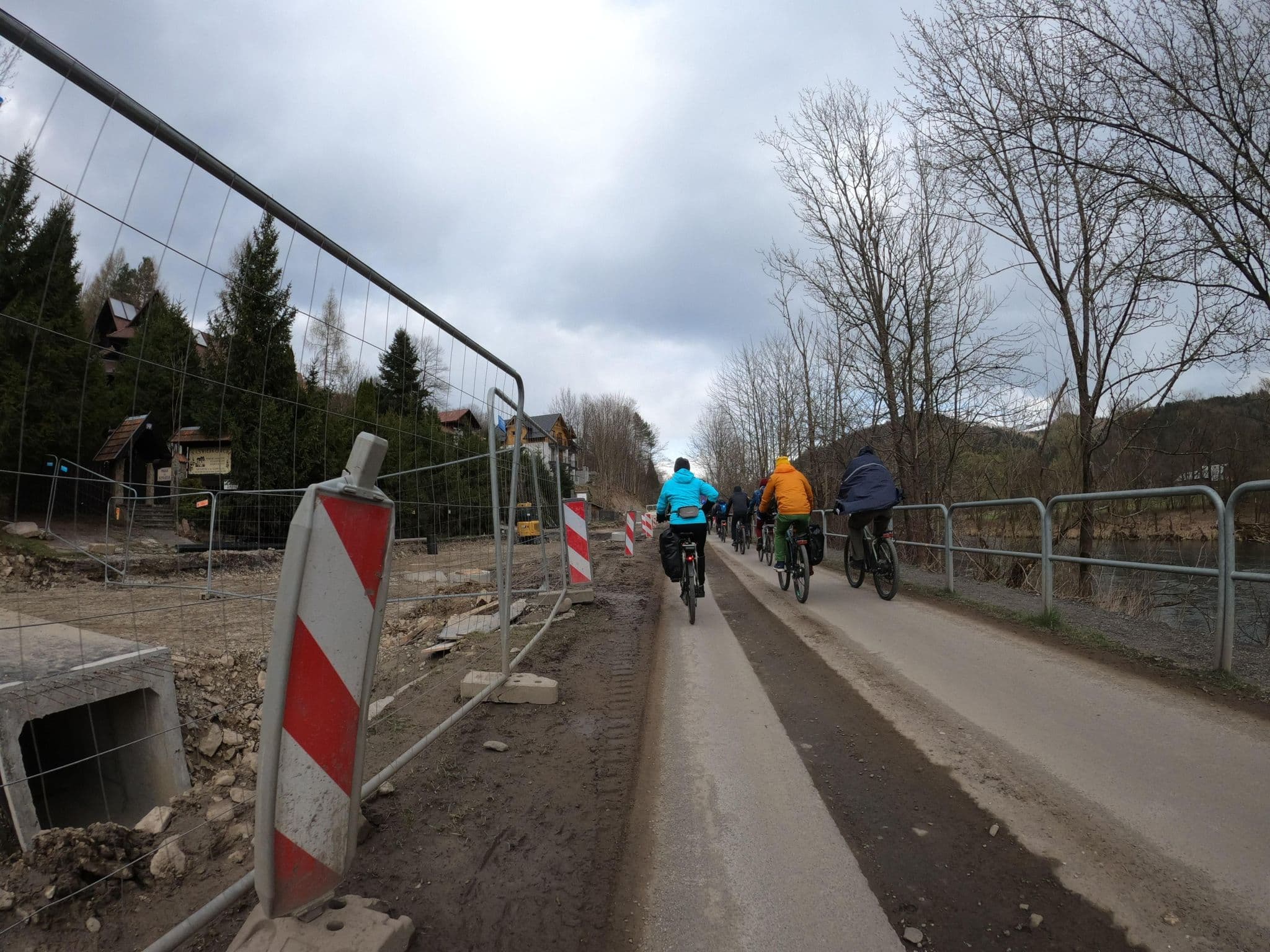 Street view near "Na Świerkówce" Pokoje Gościnne, Szczawnica — © masterofnoroad (CC BY-SA · Mapillary)