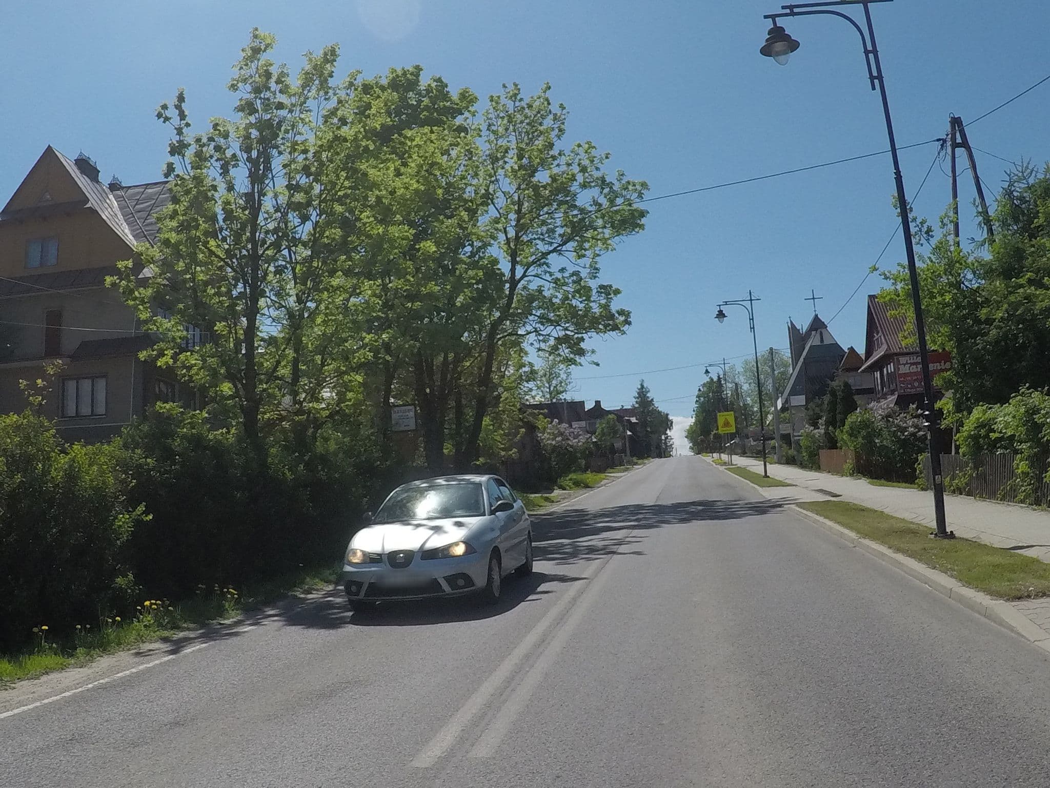 Street view near Hawrań - wynajem pokoi, Bukowina Tatrzańska — © chrisbeddow (CC BY-SA · Mapillary)