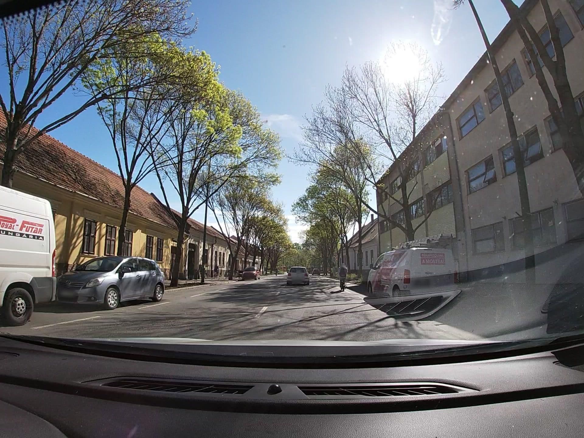 Street view near Várkonyi Panzió, Gyula — © vst (CC BY-SA · Mapillary)