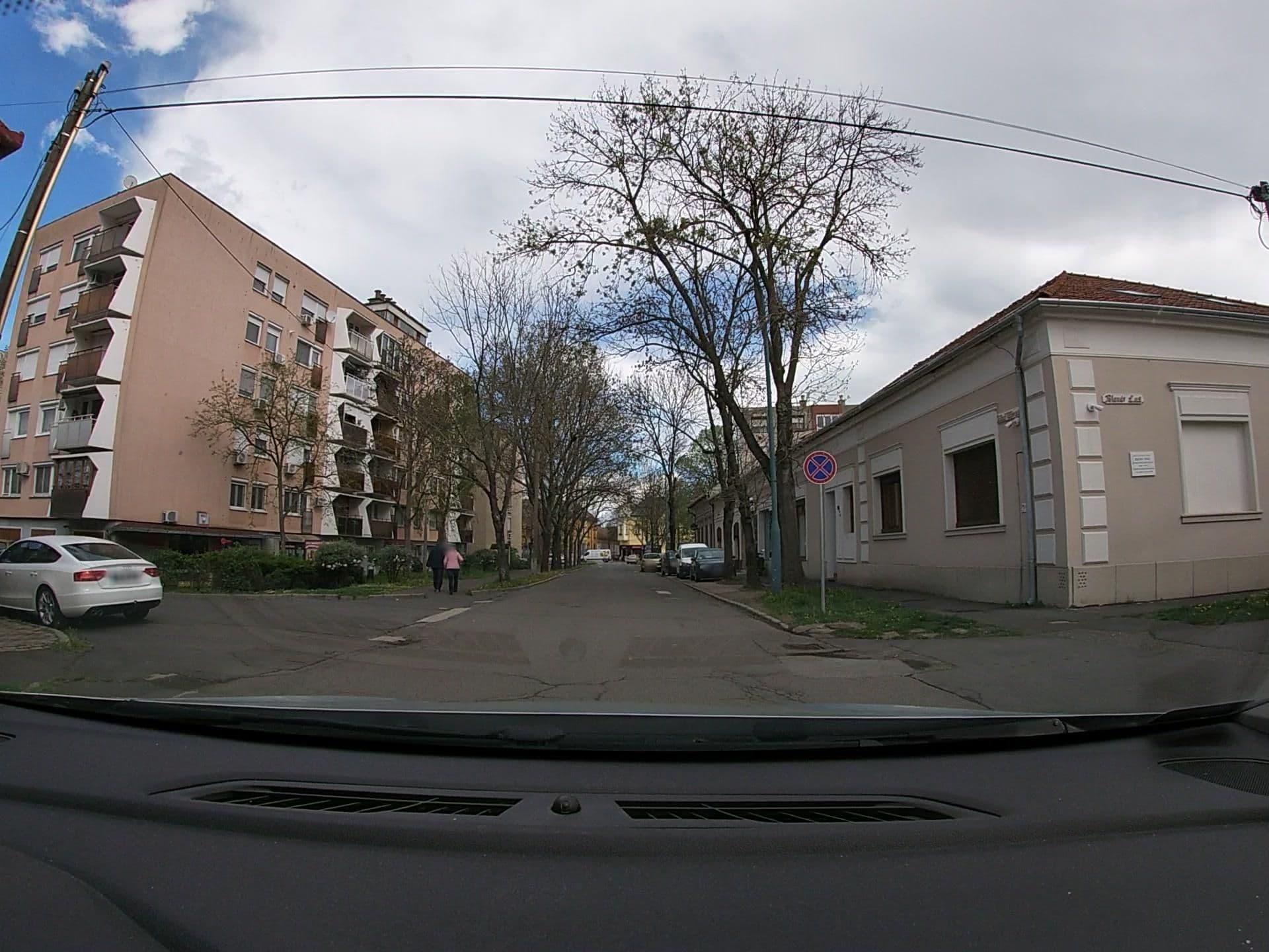Street view near Centrál Panzió és Apartman, Gyula — © vst (CC BY-SA · Mapillary)