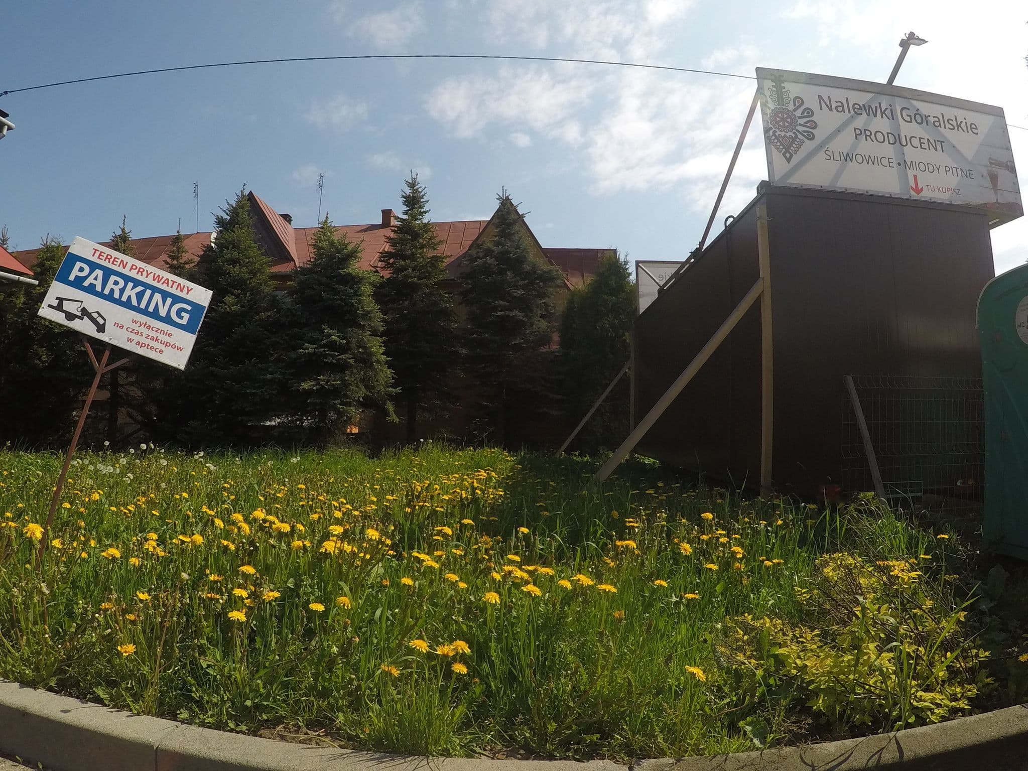 Street view near Smyrecek, Bukowina Tatrzańska — © chrisbeddow (CC BY-SA · Mapillary)