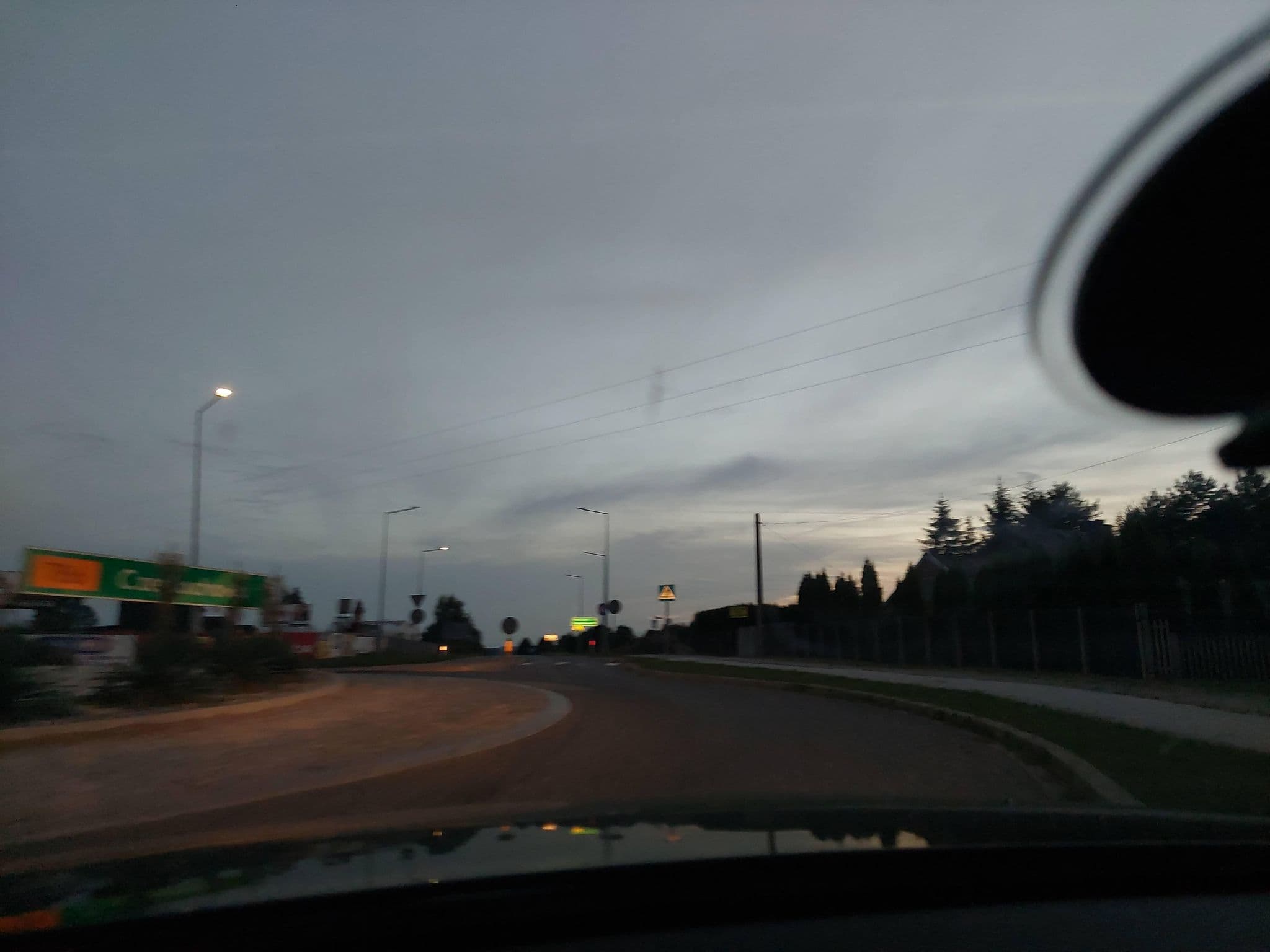 Street view near Restauracja Hotel Weranda Lopuszno, Łopuszno — © Apirnus (CC BY-SA · Mapillary)