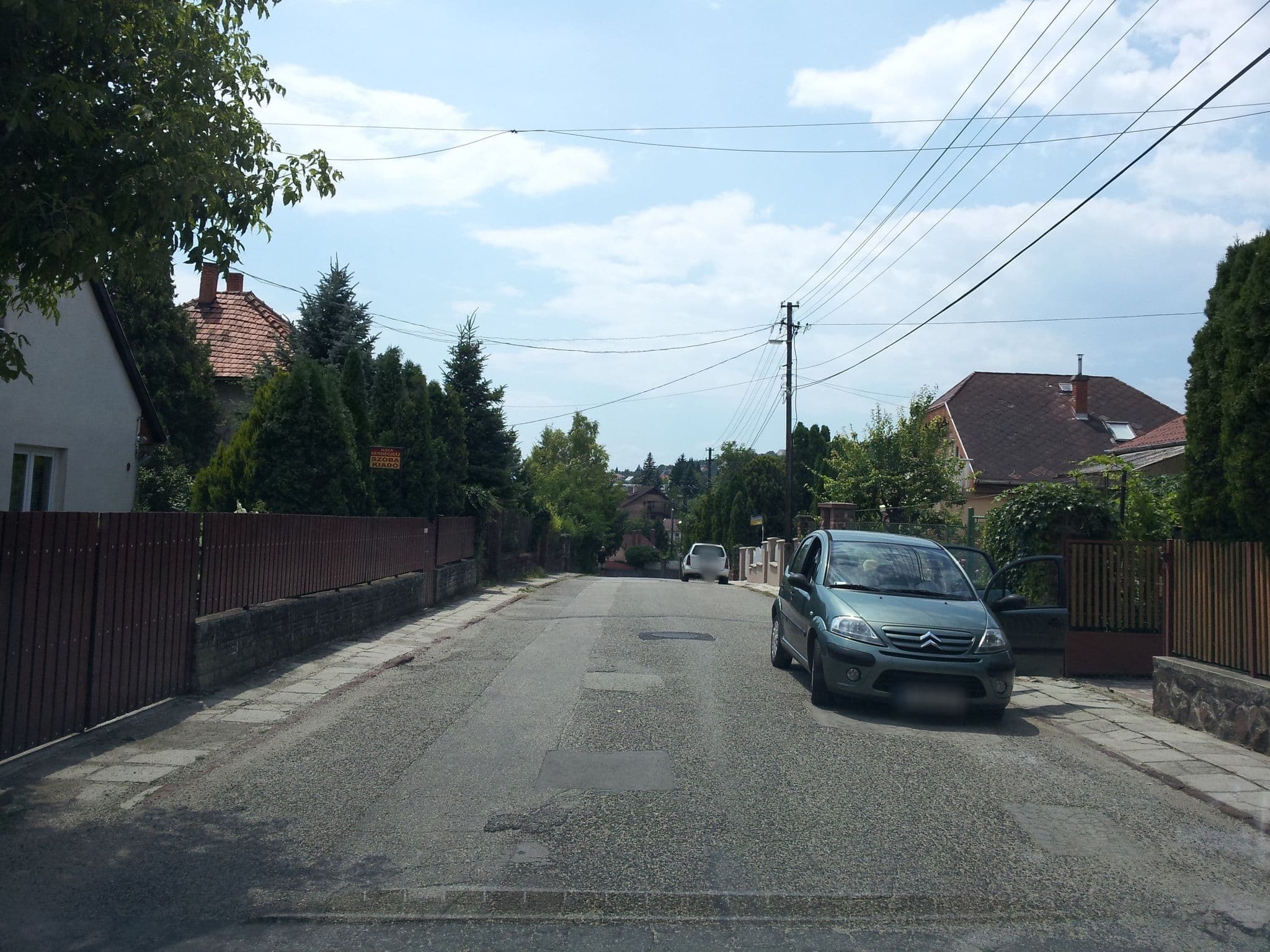Street view near Töreki Vendégház, Balatonalmádi — © kolesajr (CC BY-SA · Mapillary)