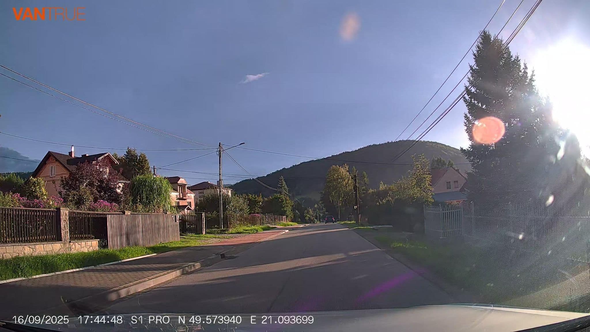 Street view near Barnilka Sp. z o.o., Ropa — © Driven2574 (CC BY-SA · Mapillary)
