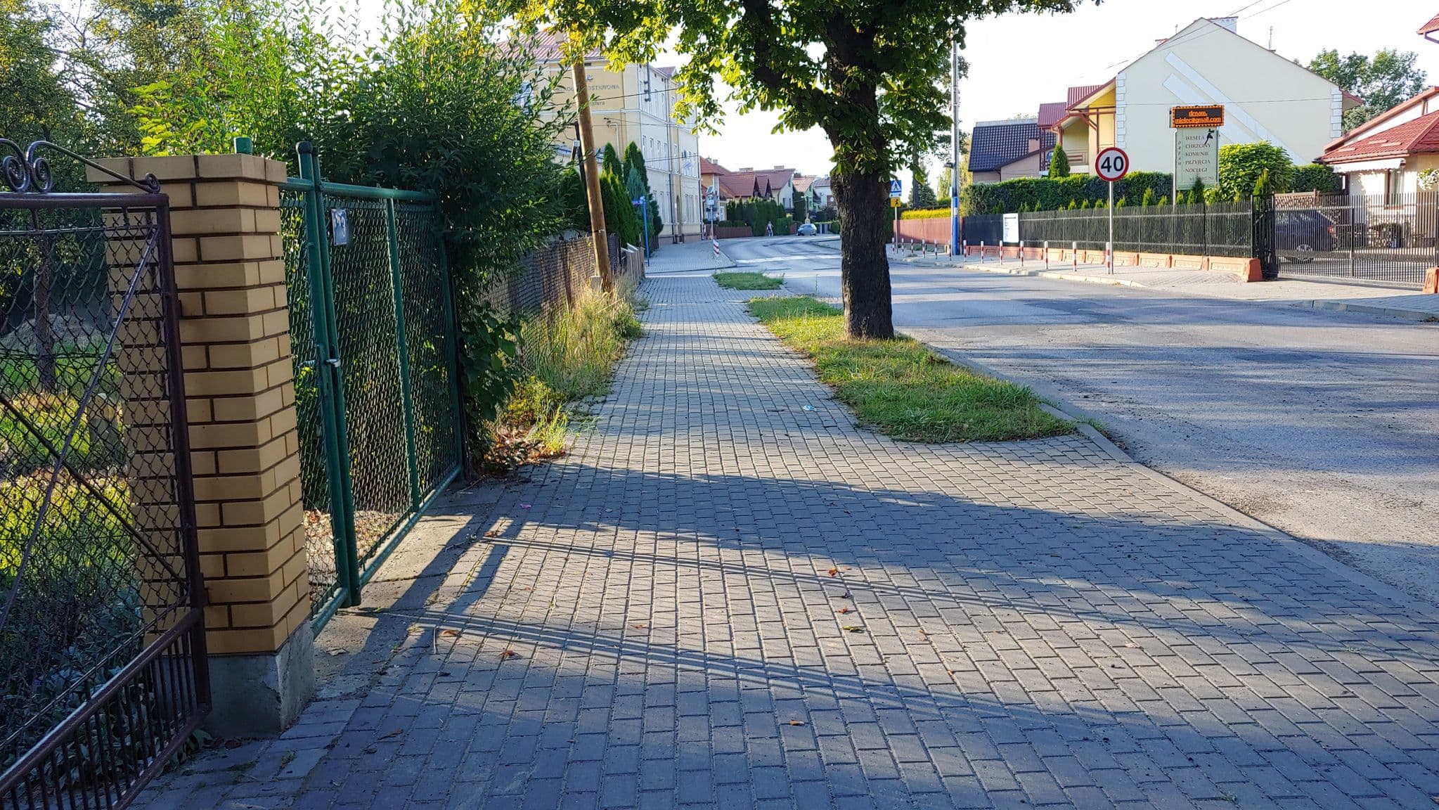 Street view near Dream. Dom weselny, Mielec — © thewartek (CC BY-SA · Mapillary)