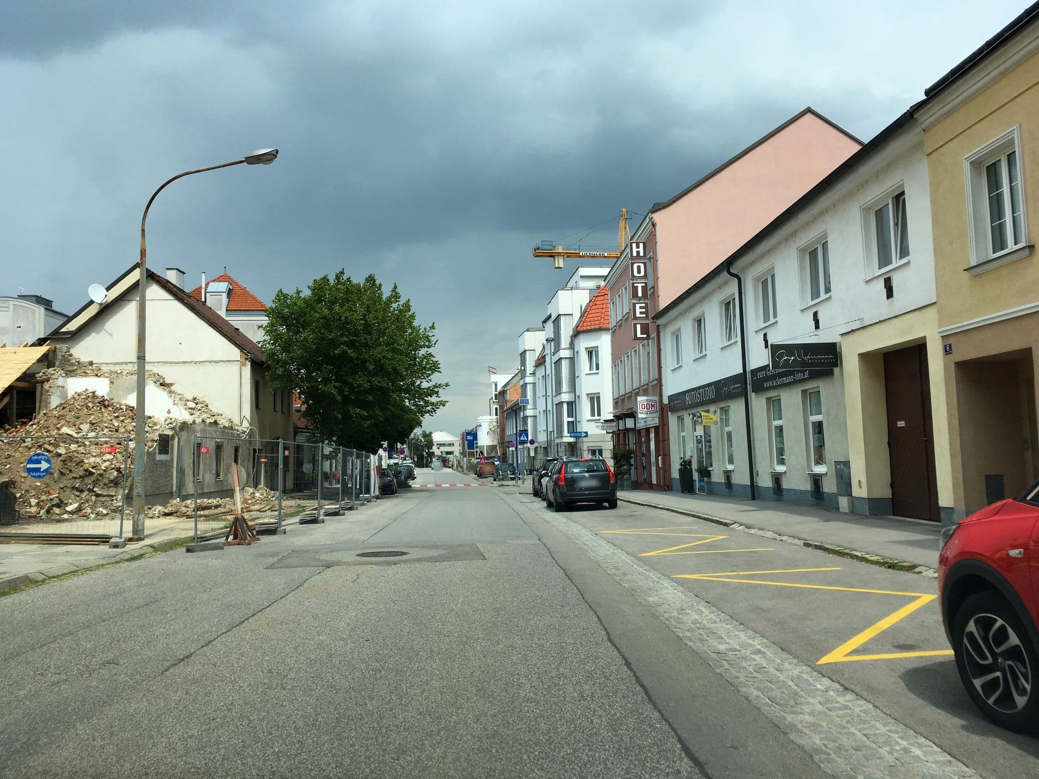 Street view near Hotel zur Sonne, Korneuburg — © istefanos (CC BY-SA · Mapillary)