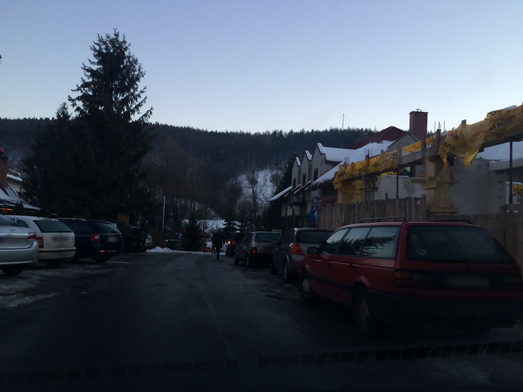 Street view near BierzCzadowy Apartament, Ustrzyki Dolne — © zvid (CC BY-SA · Mapillary)