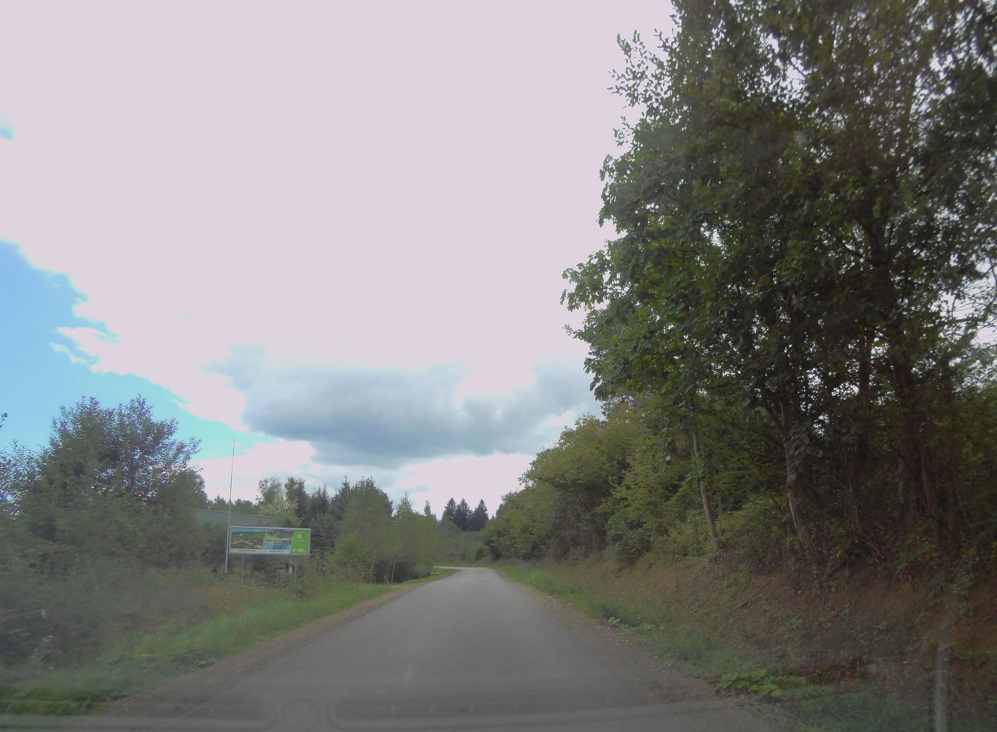 Street view near Barbara Radwańska Całoroczne Domki Wypoczynkowe Dzika Cisza, Ustrzyki Dolne — © sashabrava (CC BY-SA · Mapillary)