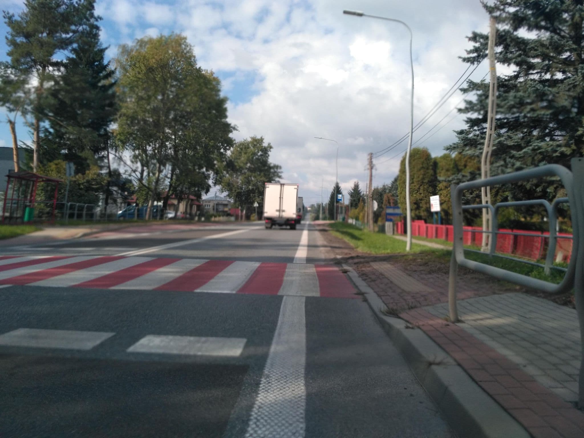 Street view near Internat Specjalnego Ośrodka Szkolno - Wychowawczego, Odrzykoń — © czecko (CC BY-SA · Mapillary)