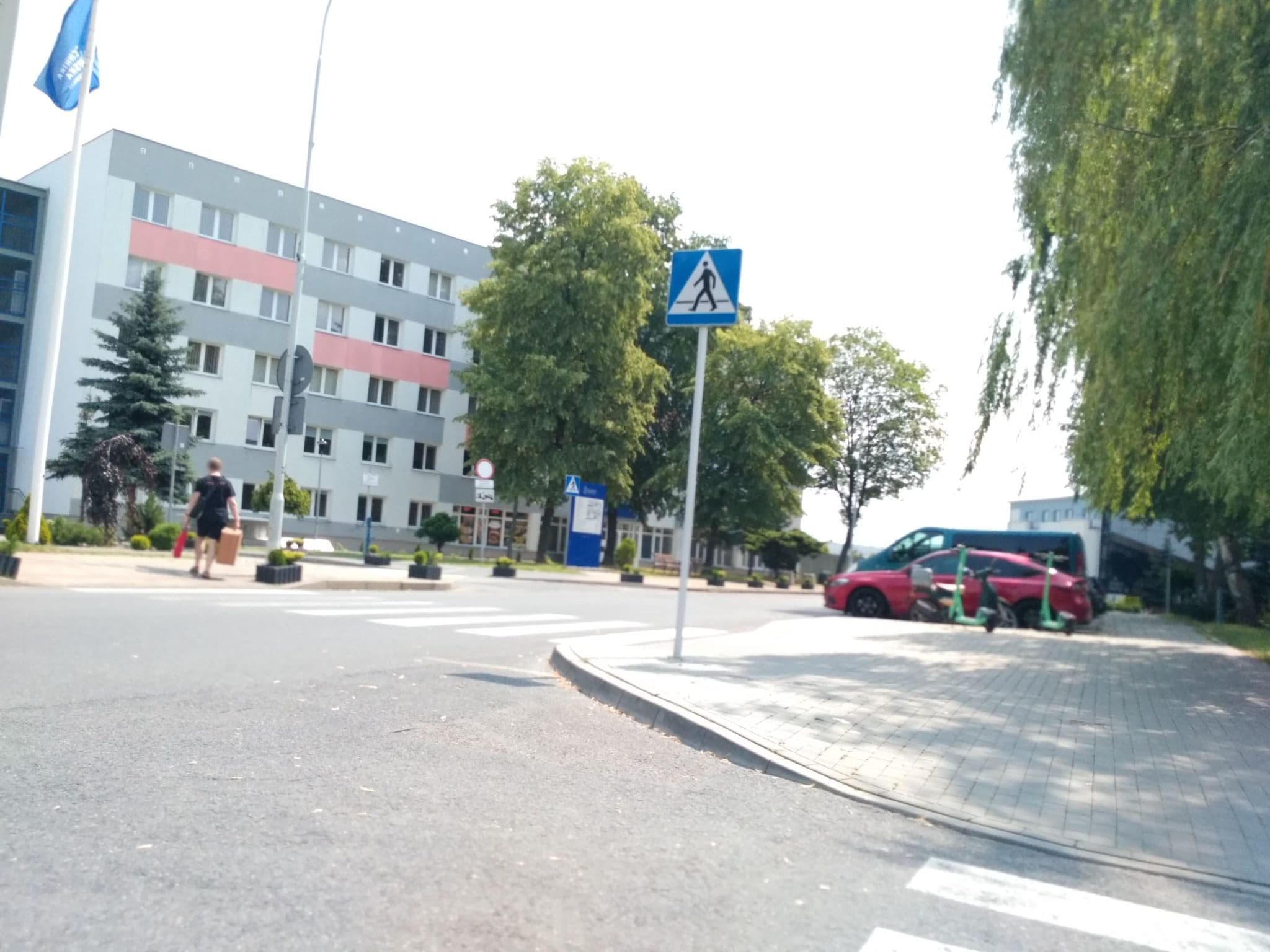 Street view near Dom Studenta PRz Promień Rzeszów, Rzeszów — © czecko (CC BY-SA · Mapillary)