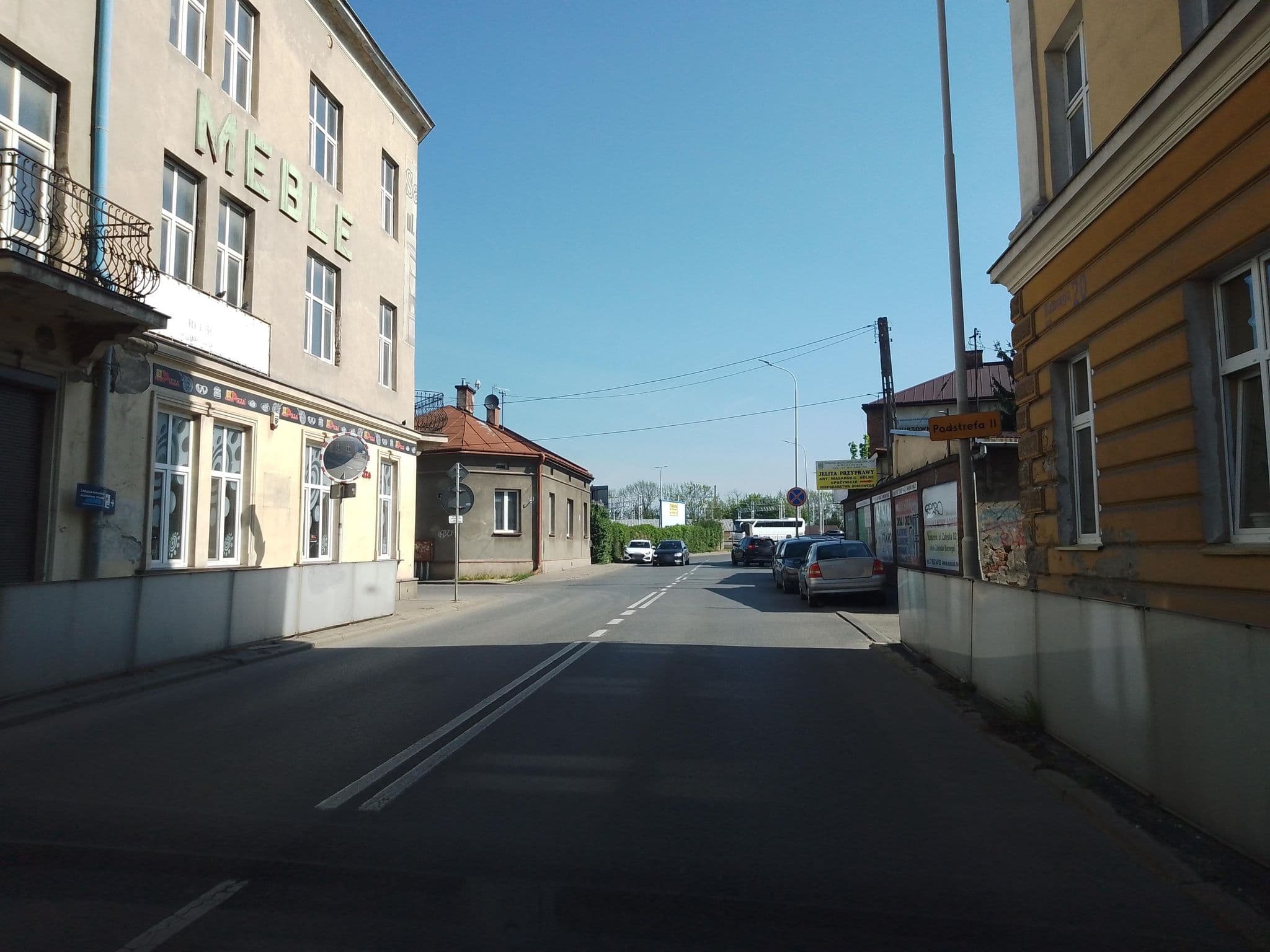 Street view near Dom Gościnny "BATORY", Rzeszów — © czecko (CC BY-SA · Mapillary)