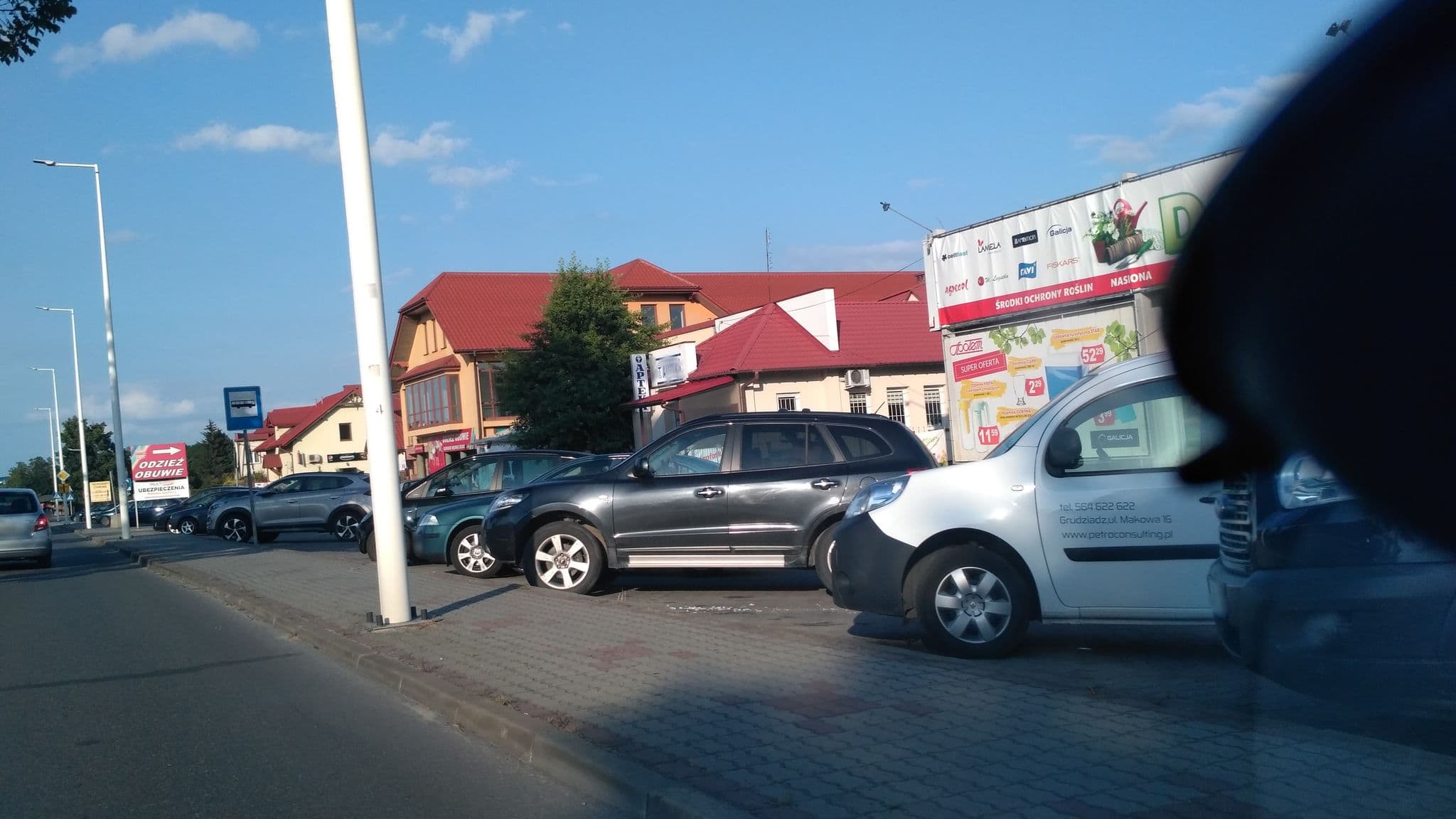 Street view near Jez. Hotel, restauracja, Leżajsk — © czecko (CC BY-SA · Mapillary)