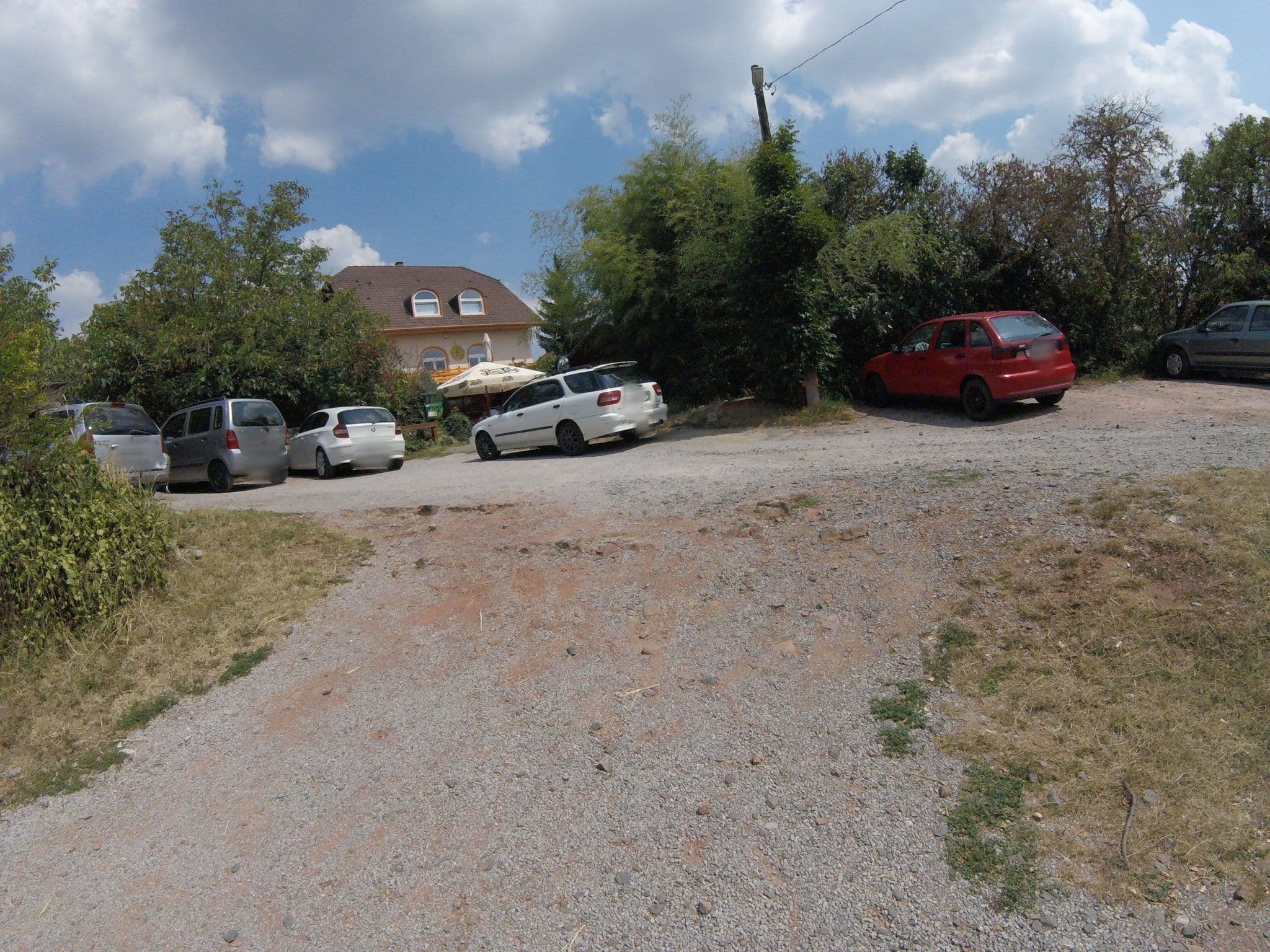 Street view near Teca Mama Panzió, Pécs — © utvonalfelmeresek (CC BY-SA · Mapillary)