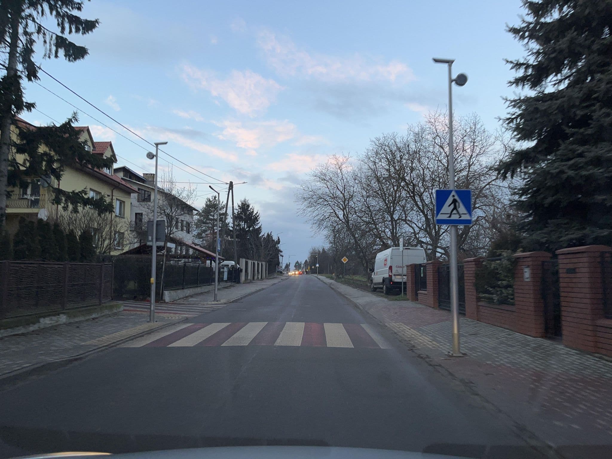 Street view near Alibi. Motel. Reatauracja, Szkolenia, Sandomierz — © masterofnoroad (CC BY-SA · Mapillary)