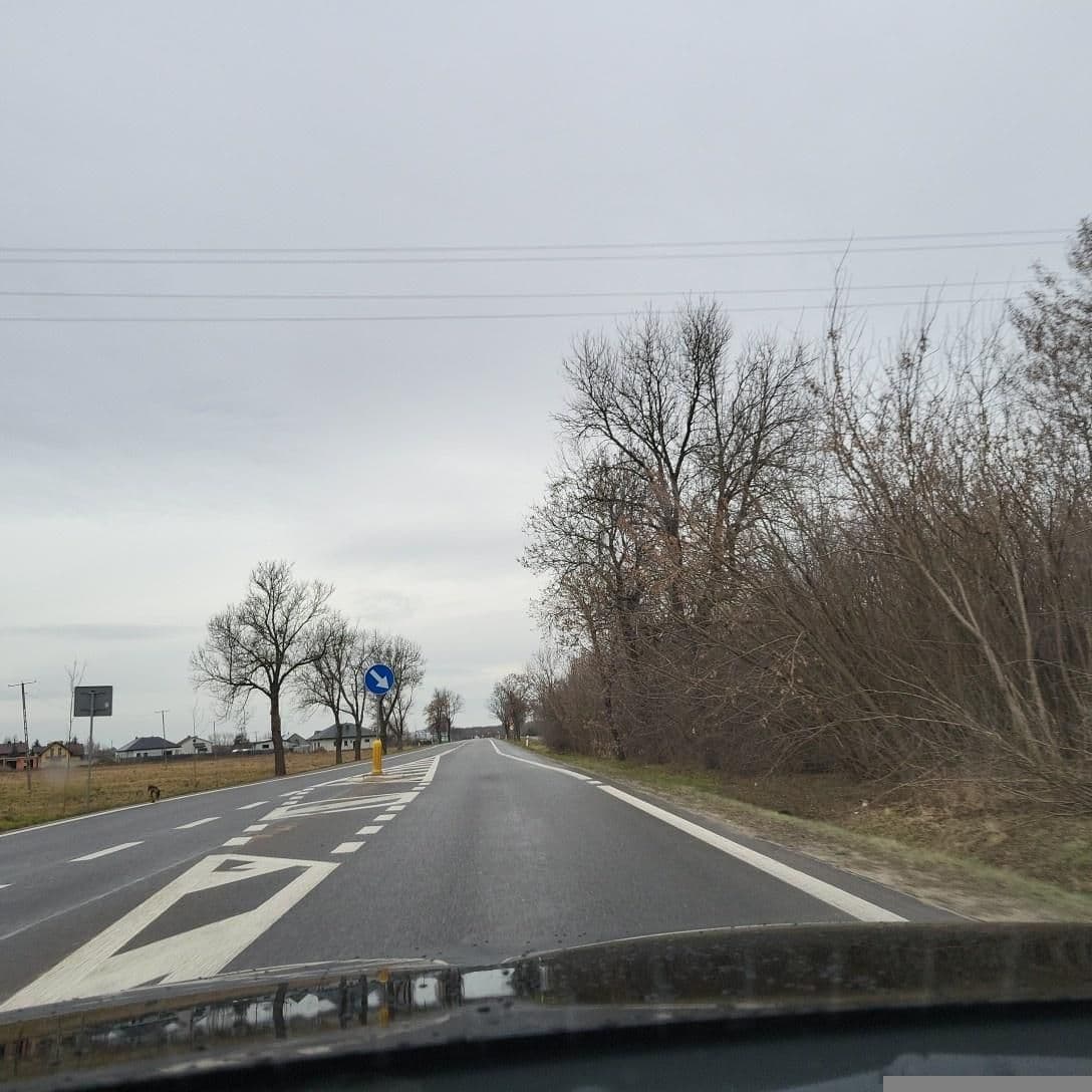 Street view near Moto Life Dobrut, Orońsko — © picturehoover (CC BY-SA · Mapillary)