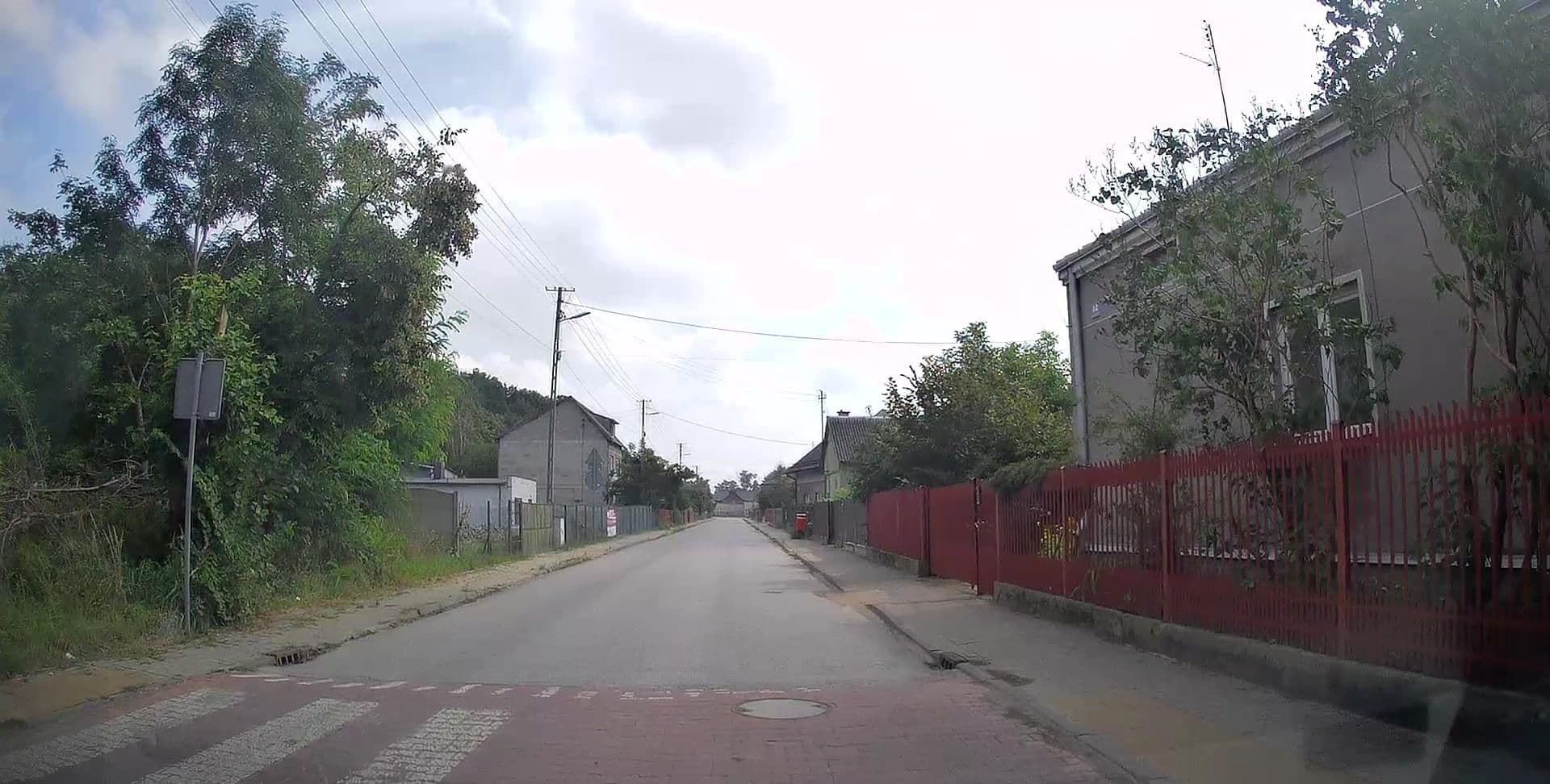 Street view near Zodiak. Restauracja, Sucha — © 9f893cde (CC BY-SA · Mapillary)