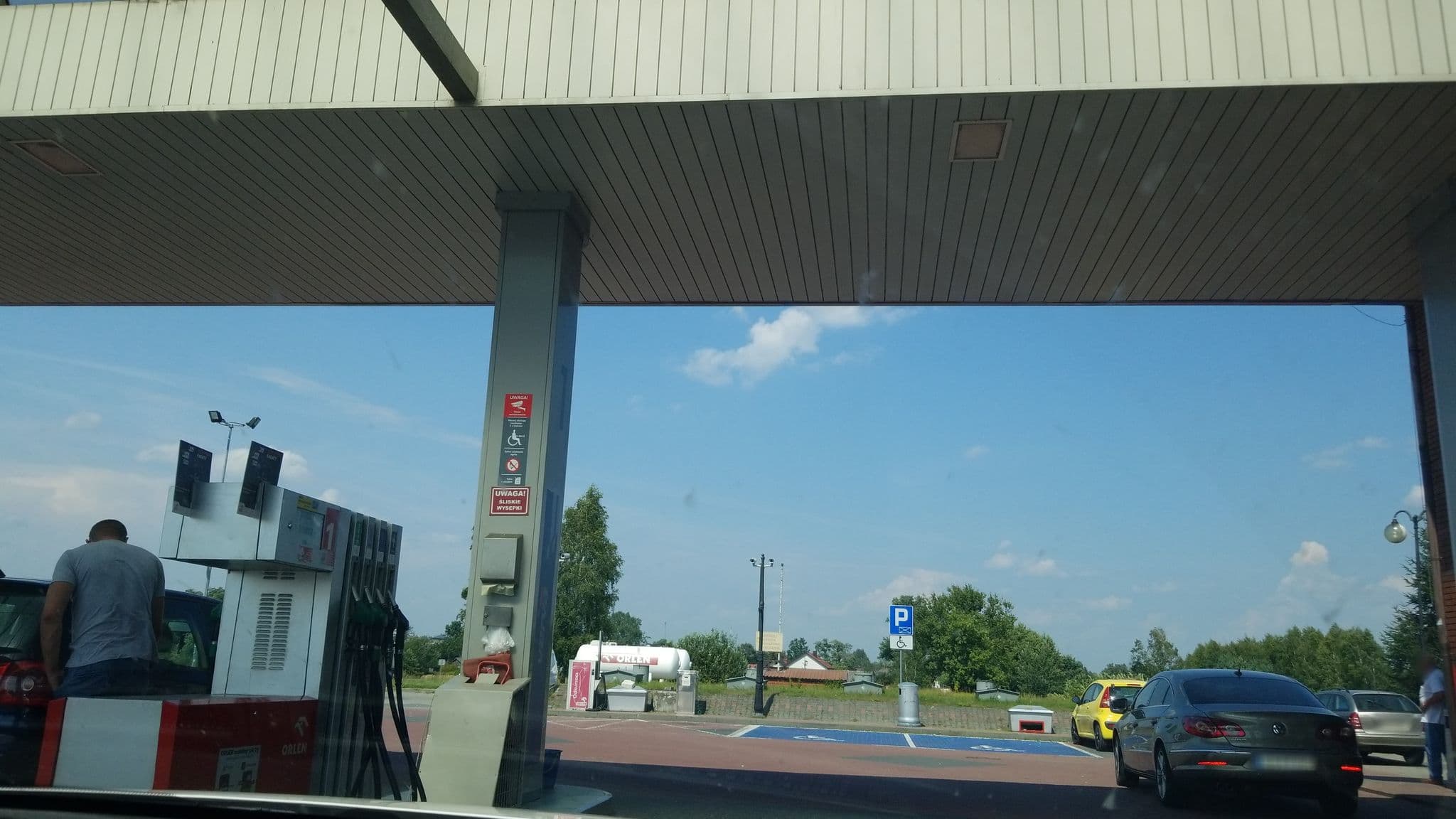Street view near Restauracja Ralpol, Jeżowe — © komzpa (CC BY-SA · Mapillary)