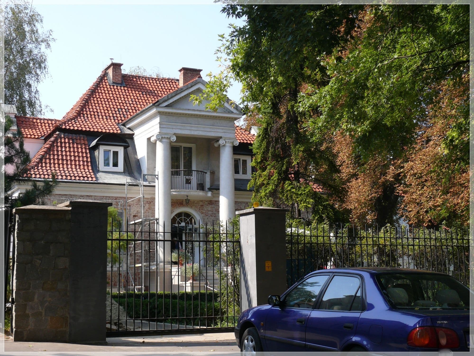 Street view near Apartamenty Ogrodowa - Lublin 700, Lublin — © tommasz (CC BY-SA · Mapillary)
