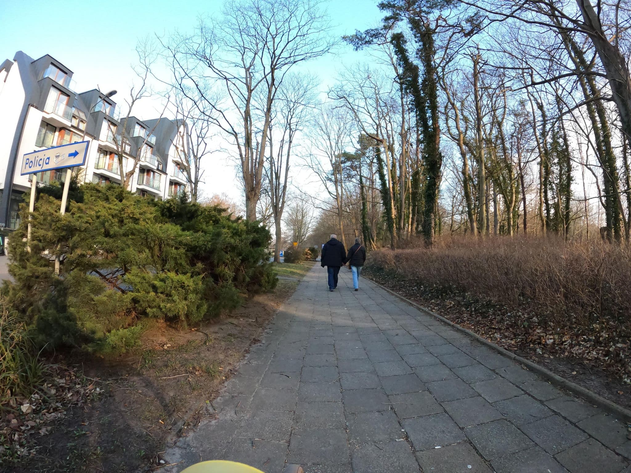 Street view near Henryk. Sanatorium, Świnoujście — © masterofnoroad (CC BY-SA · Mapillary)