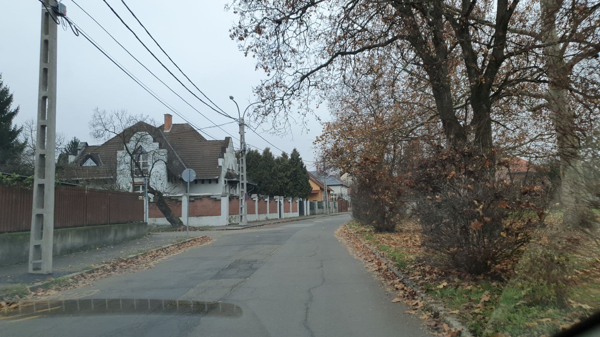Street view near Lehel Apartman, Miskolc — © rootshell (CC BY-SA · Mapillary)