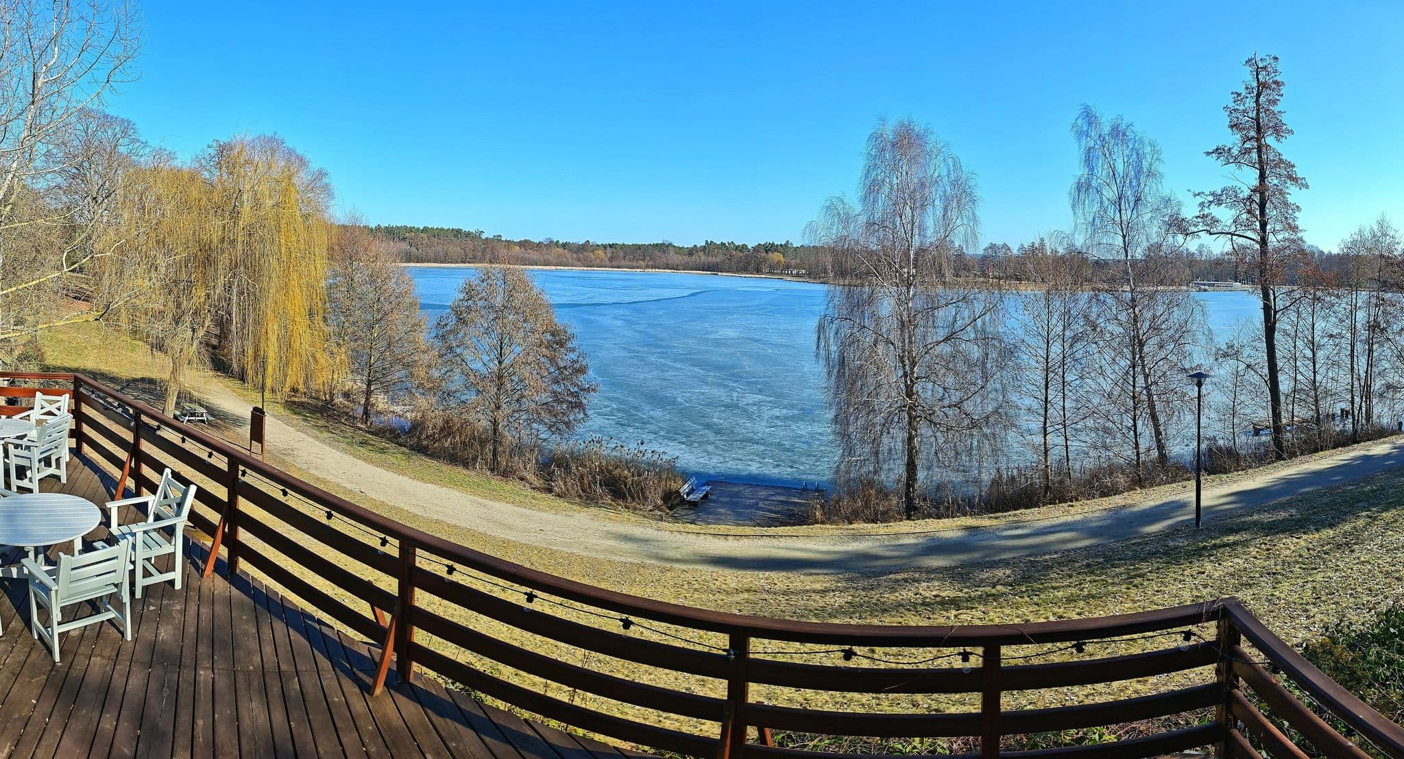 Street view near Afrodyta Spa, Ośno Lubuskie — © km2bp (CC BY-SA · Mapillary)