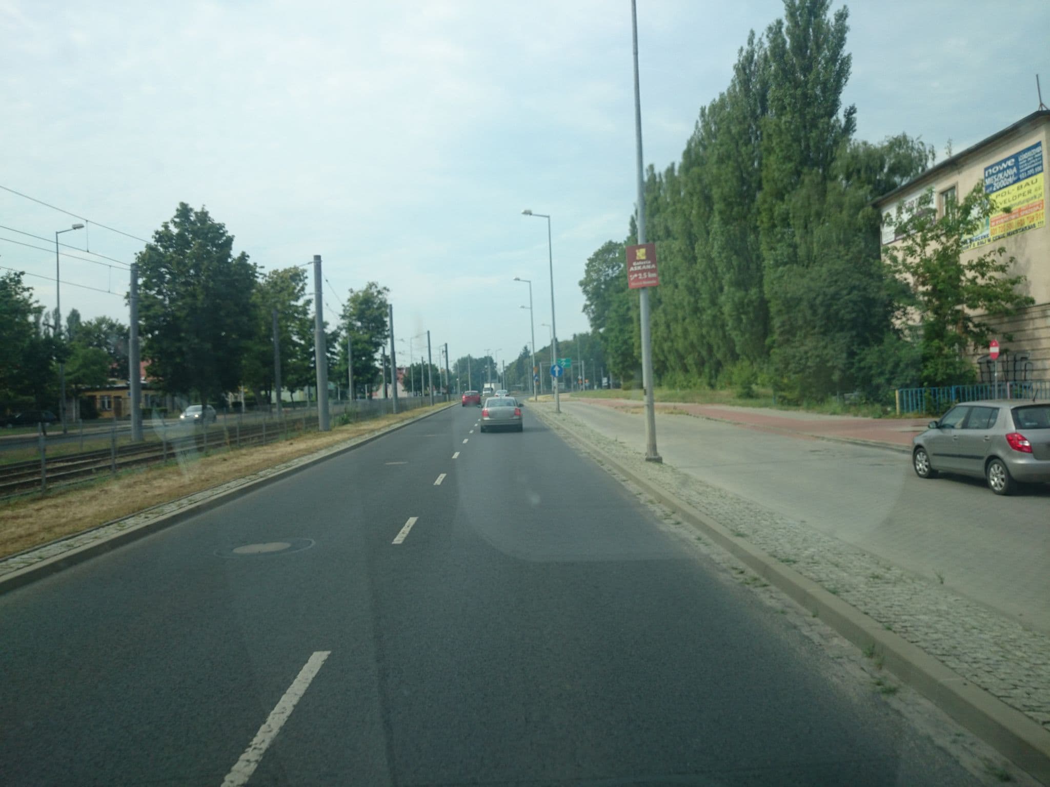 Street view near Hotel Gorzów Akces S.C., Gorzów Wielkopolski — © mroq (CC BY-SA · Mapillary)