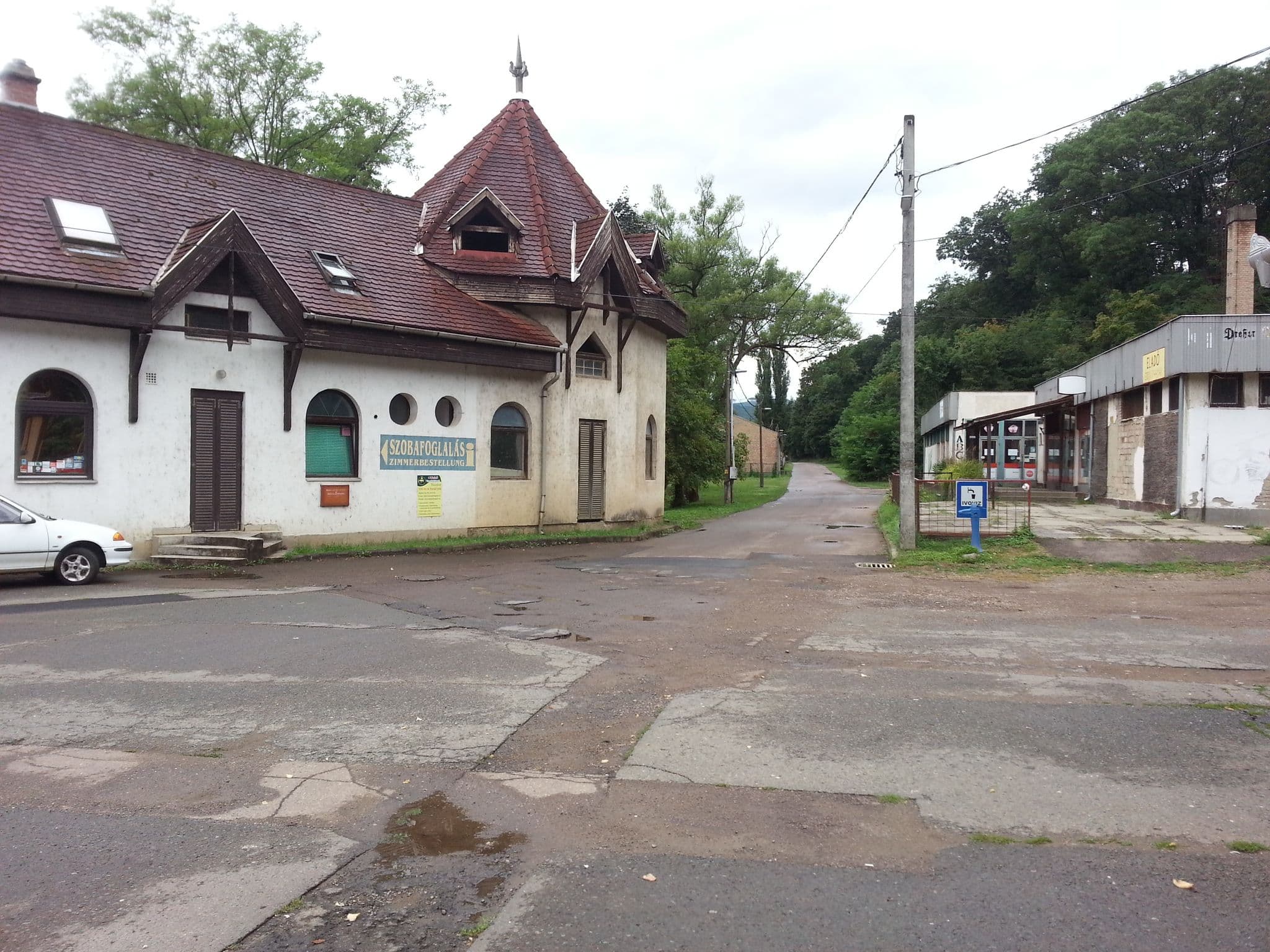 Street view near Vízesés Apartman, Parád — © andreas2 (CC BY-SA · Mapillary)