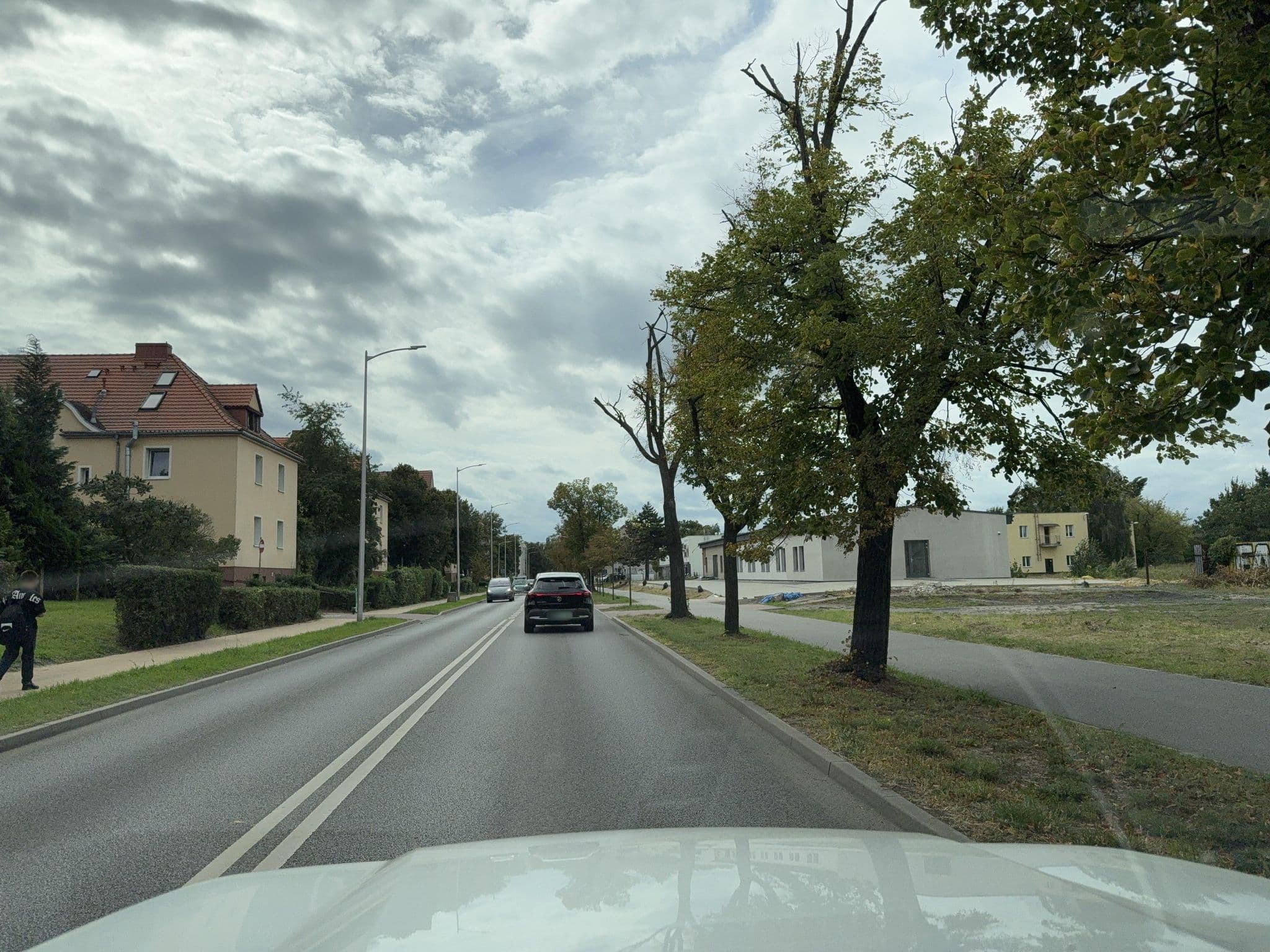 Street view near Pod Lwem, Zielona Góra — © grada (CC BY-SA · Mapillary)