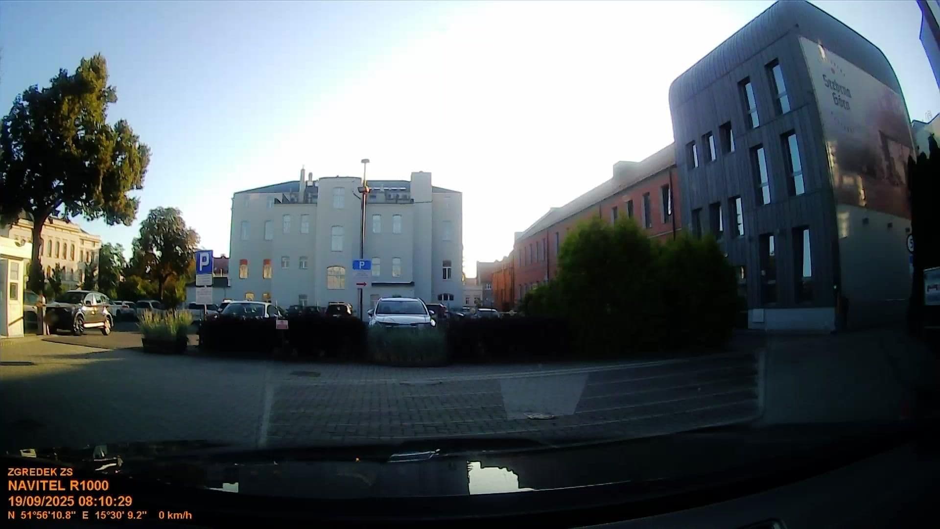 Street view near Ruben Hotel Zielona Gora, Zielona Góra — © d3mol3k (CC BY-SA · Mapillary)