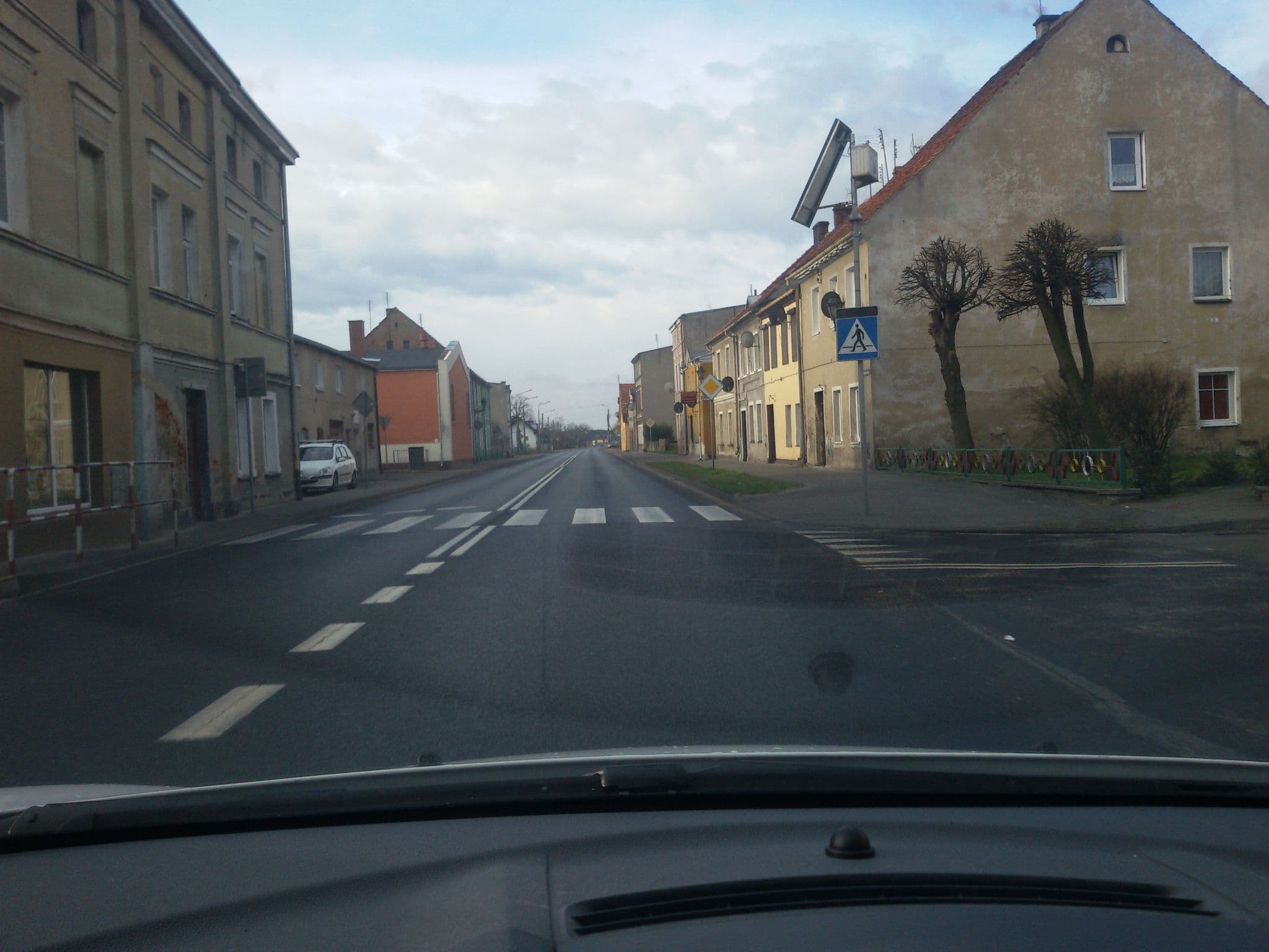 Street view near Fin de Siecle, Szlichtyngowa — © namyseaw_tatarynowicz (CC BY-SA · Mapillary)