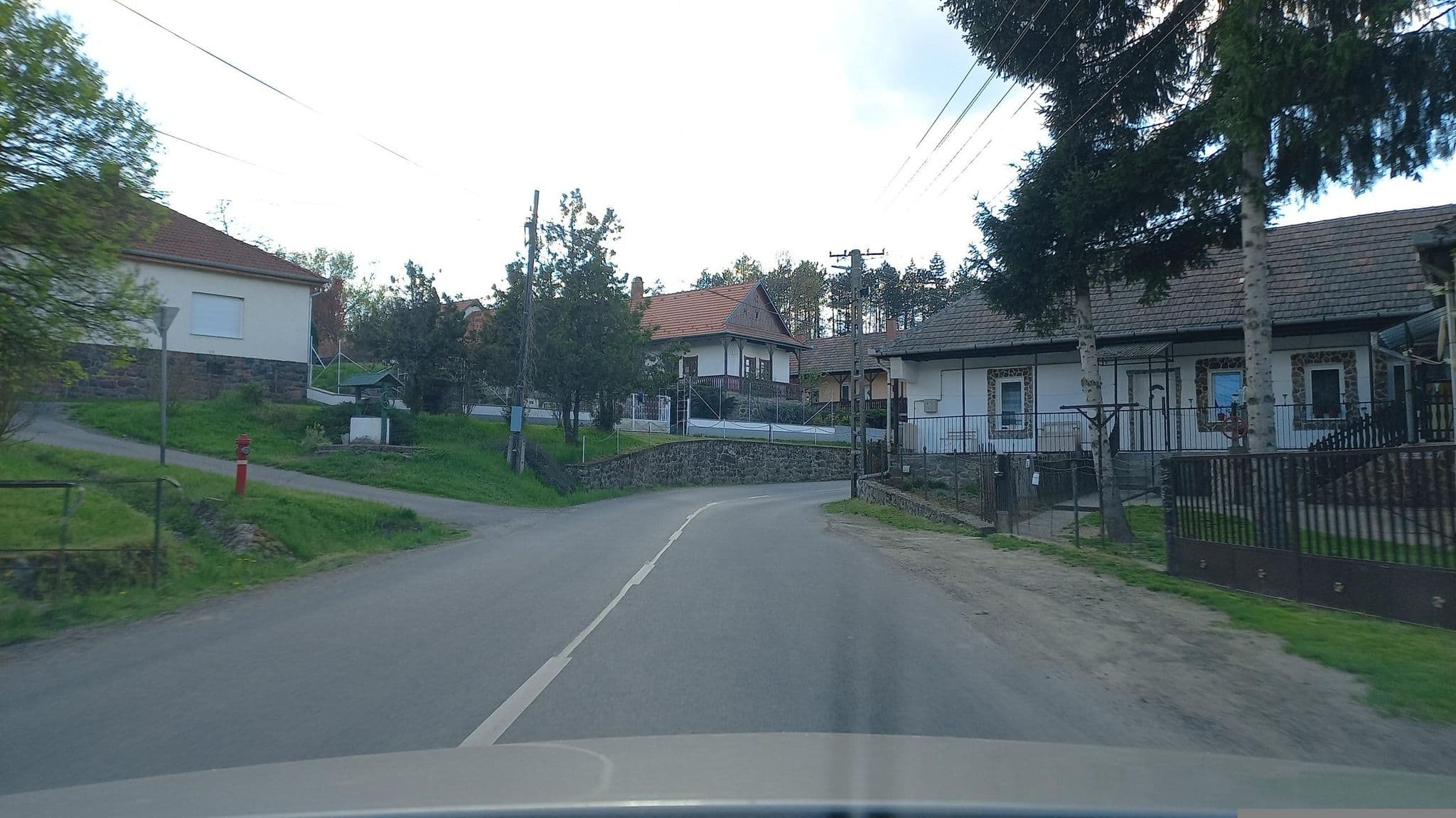Street view near Szentiványi Vendégházak - Tölgy Ház, Ecseg — © bordaben (CC BY-SA · Mapillary)