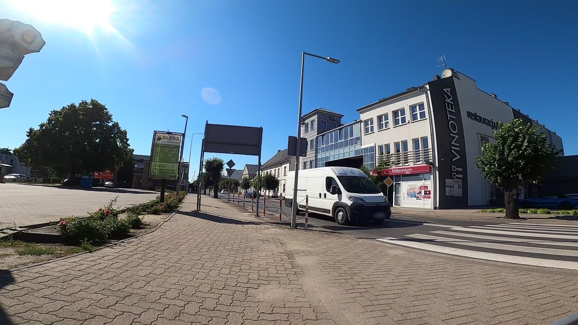 Street view near poznanska19, Nowy Tomyśl — © mateopoznan (CC BY-SA · Mapillary)