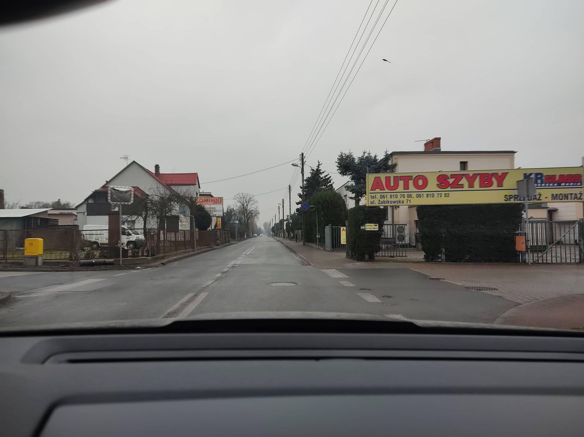 Street view near Józef Krzywosądzki Noclegi-Józef Krzywosądzki, Komorniki — © wozder (CC BY-SA · Mapillary)