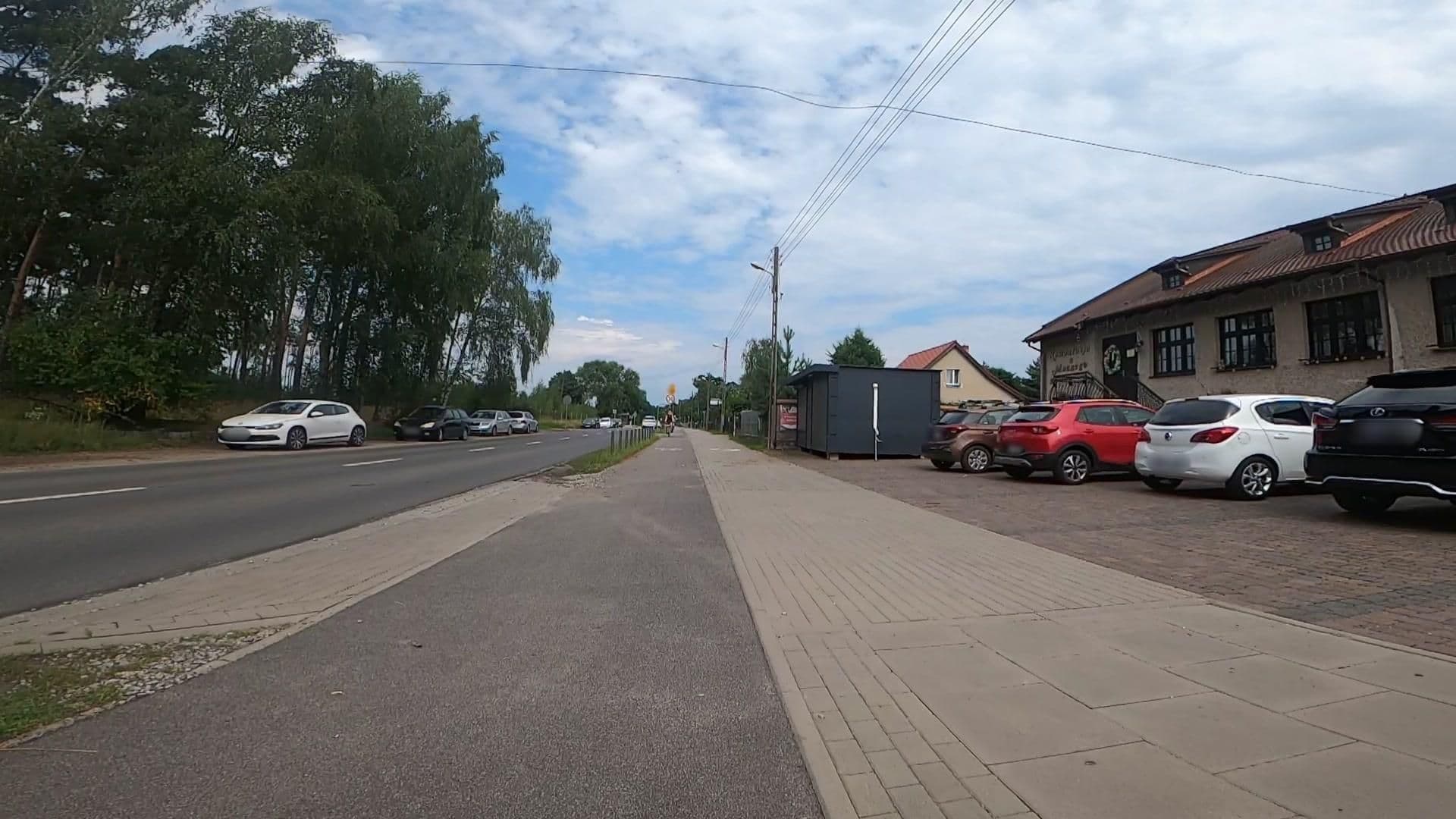 Street view near Hotel U Mocnego. Ryszard Mocny. Motel. Tanie noclegi. Apartamenty, Plewiska — © mateopoznan (CC BY-SA · Mapillary)