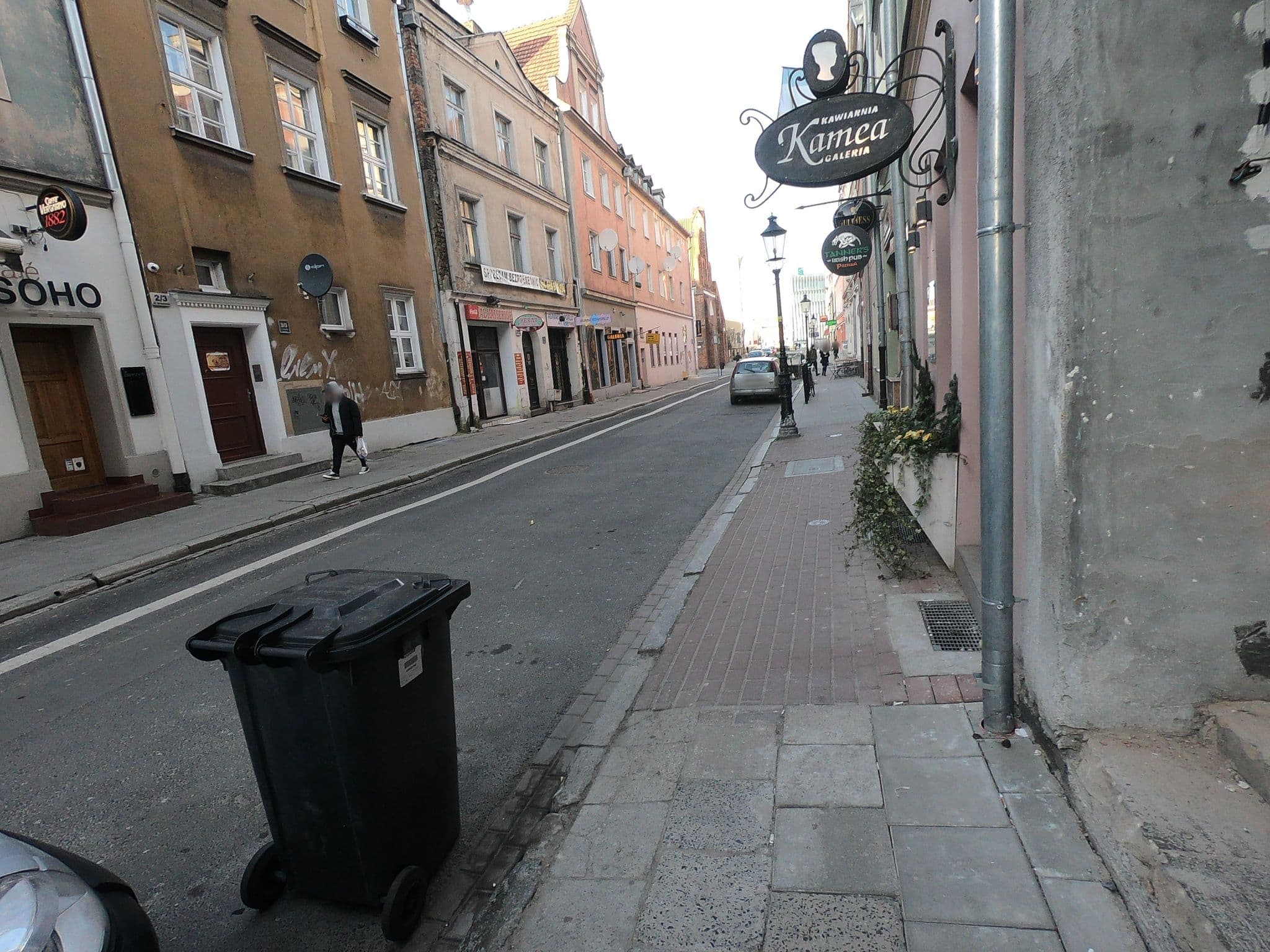 Street view near Hostel Poznań Wronka, Poznań — © chuck (CC BY-SA · Mapillary)