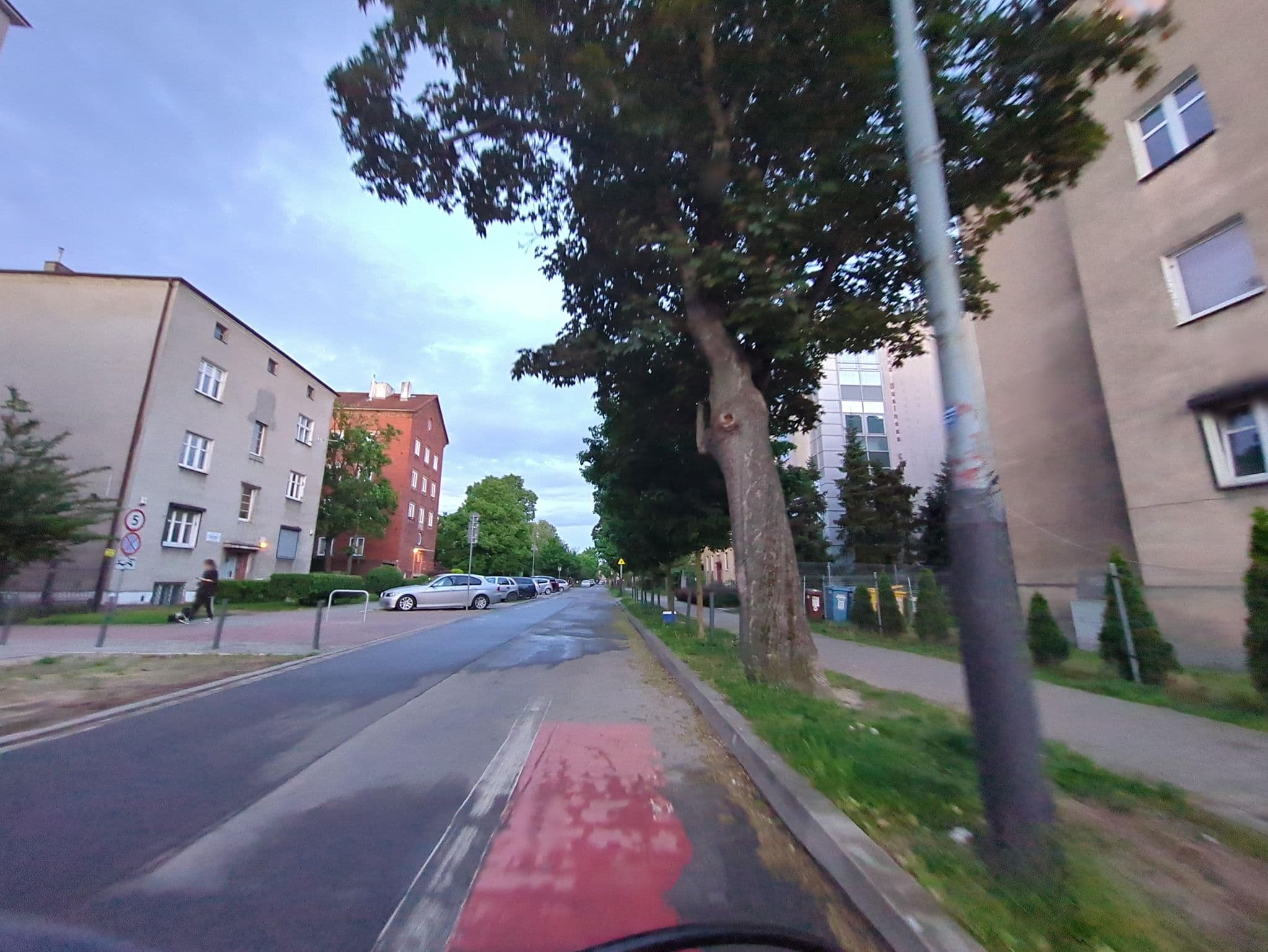 Street view near Wspólnota Mieszkaniowa ul. Działkowa 8 60-185 Skórzewo, Poznań — © 6b17d8c50e264a46 (CC BY-SA · Mapillary)