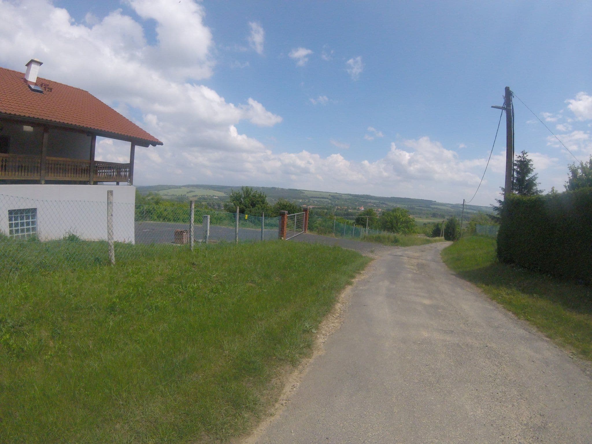 Street view near Erdőszélén Házikó, Hévíz — © utvonalfelmeresek (CC BY-SA · Mapillary)