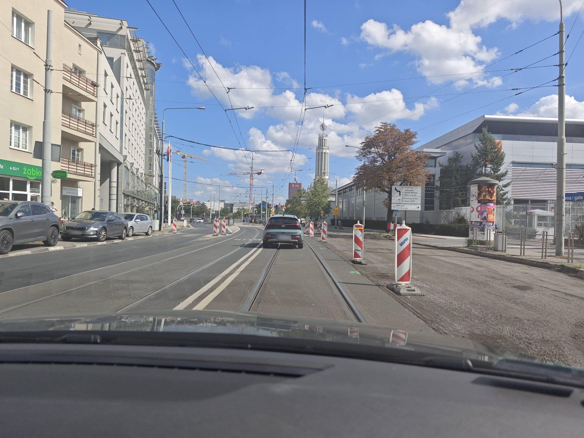 Street view near Pentagos, Poznań — © jacekb (CC BY-SA · Mapillary)