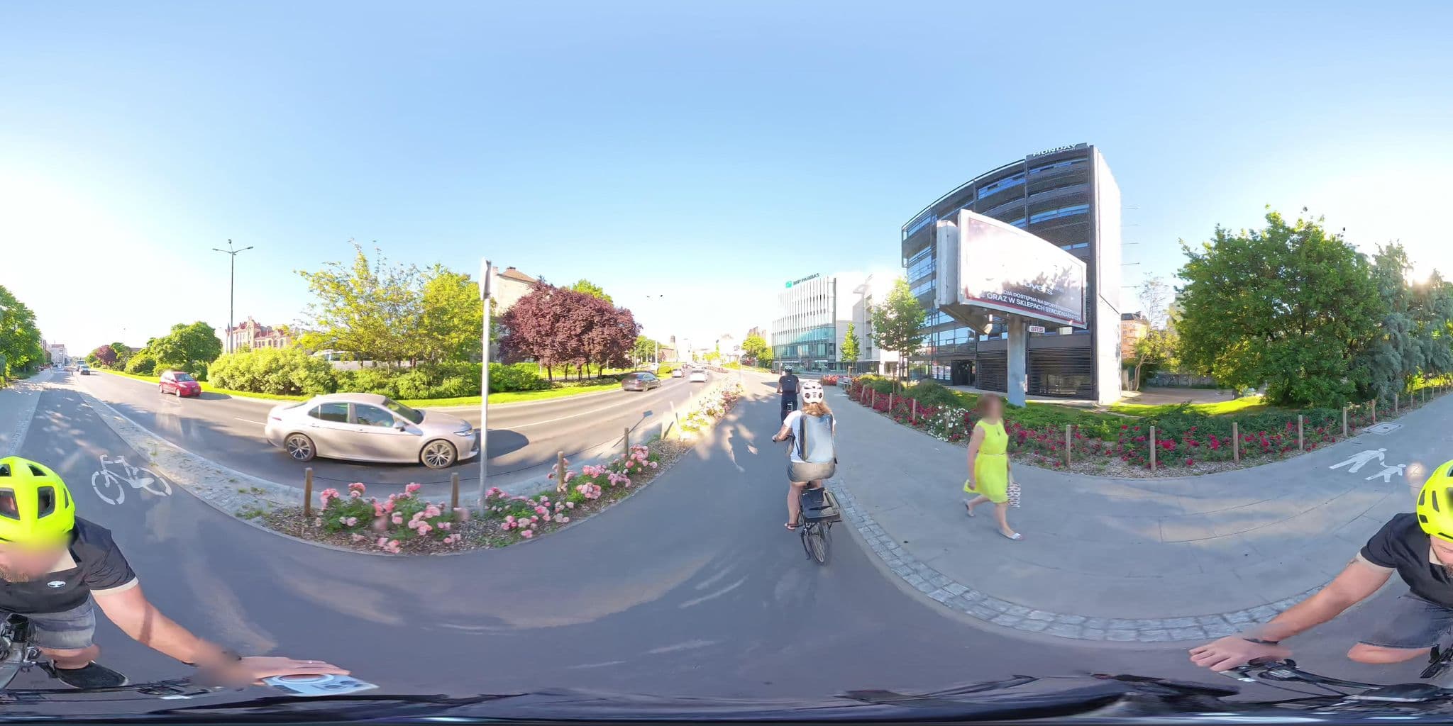 Street view near Good Time Apartments - Bóżnicza i Małe Garbary, Poznań — © Mik1900 (CC BY-SA · Mapillary)