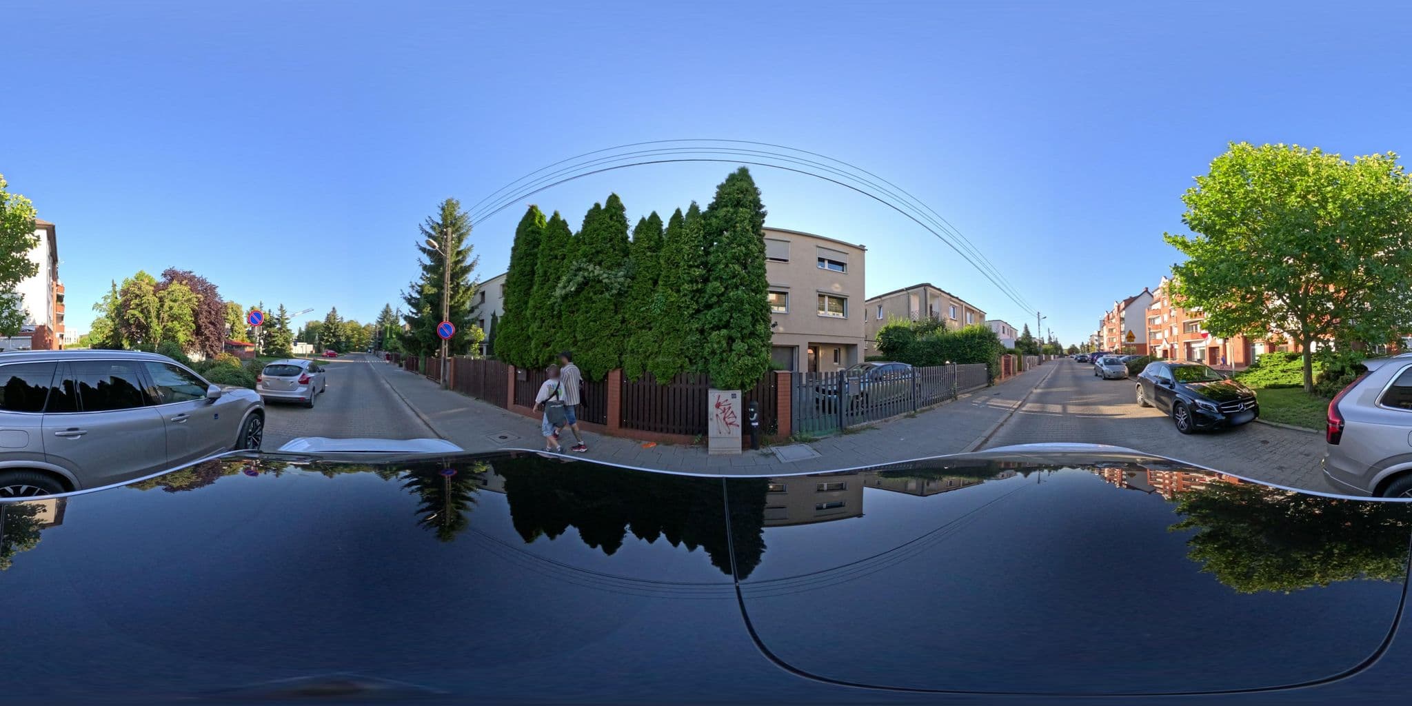 Street view near "WEST-FONDS HOTELE, ZAMKI, NIERUCHOMOŚCI" Sp. z o.o., Poznań — © Fixtor (CC BY-SA · Mapillary)