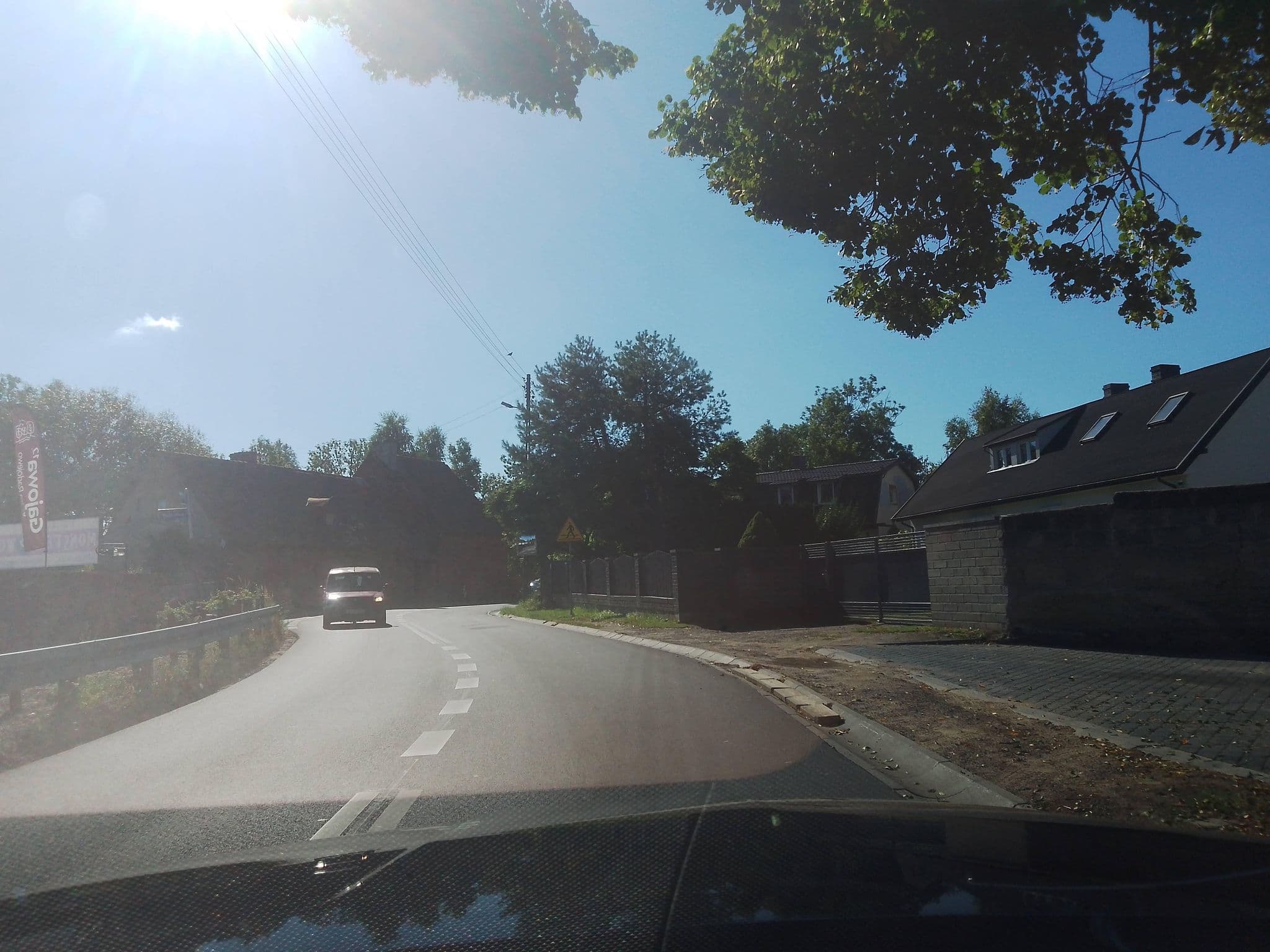 Street view near Pensjonat pod Kasztanem, Czerwonak — © and987 (CC BY-SA · Mapillary)