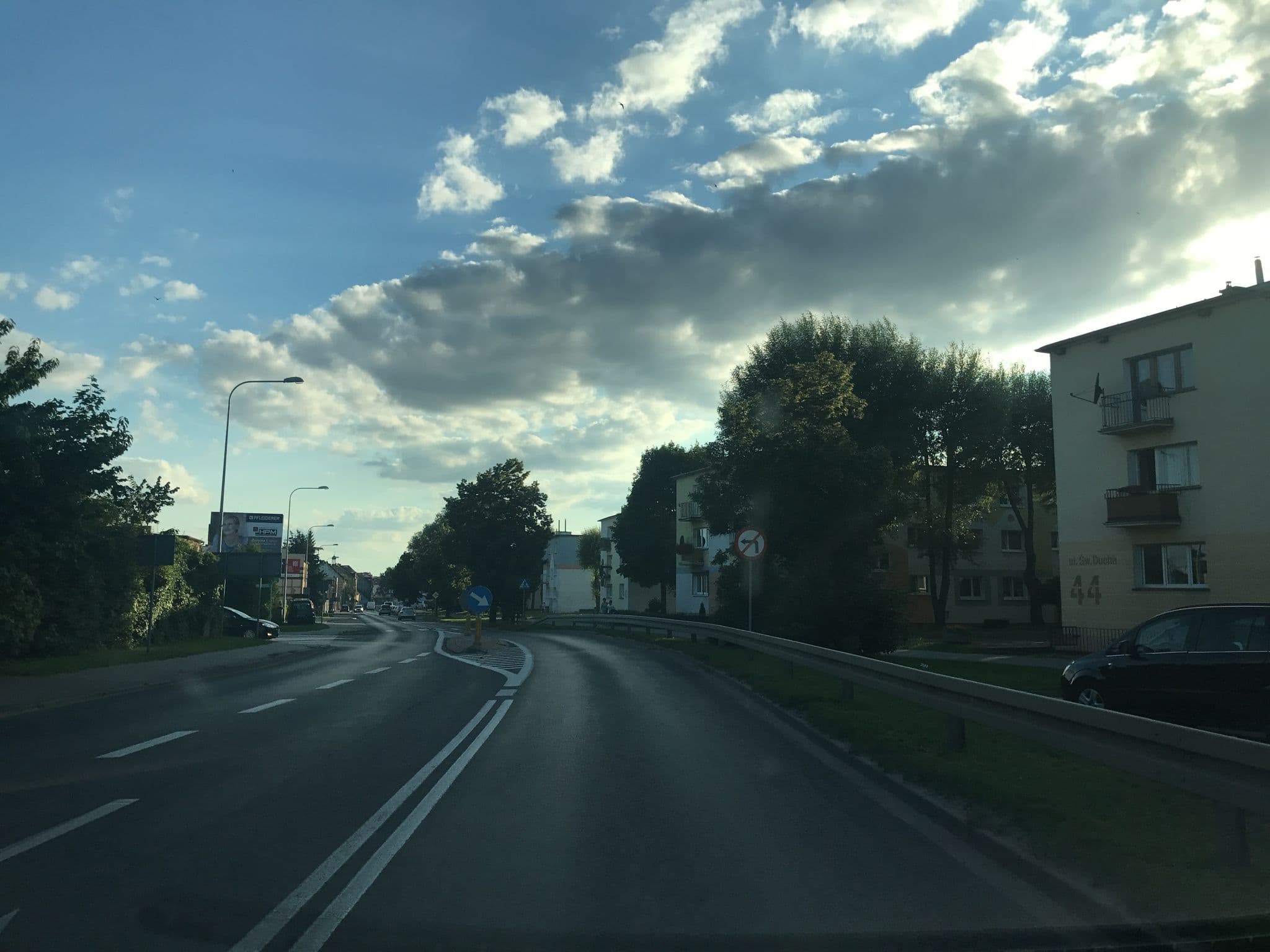 Street view near Agness & Andrew Usługi Budowlane Agnieszka Bagrowska, Jarocin — © fundacja_geolife (CC BY-SA · Mapillary)