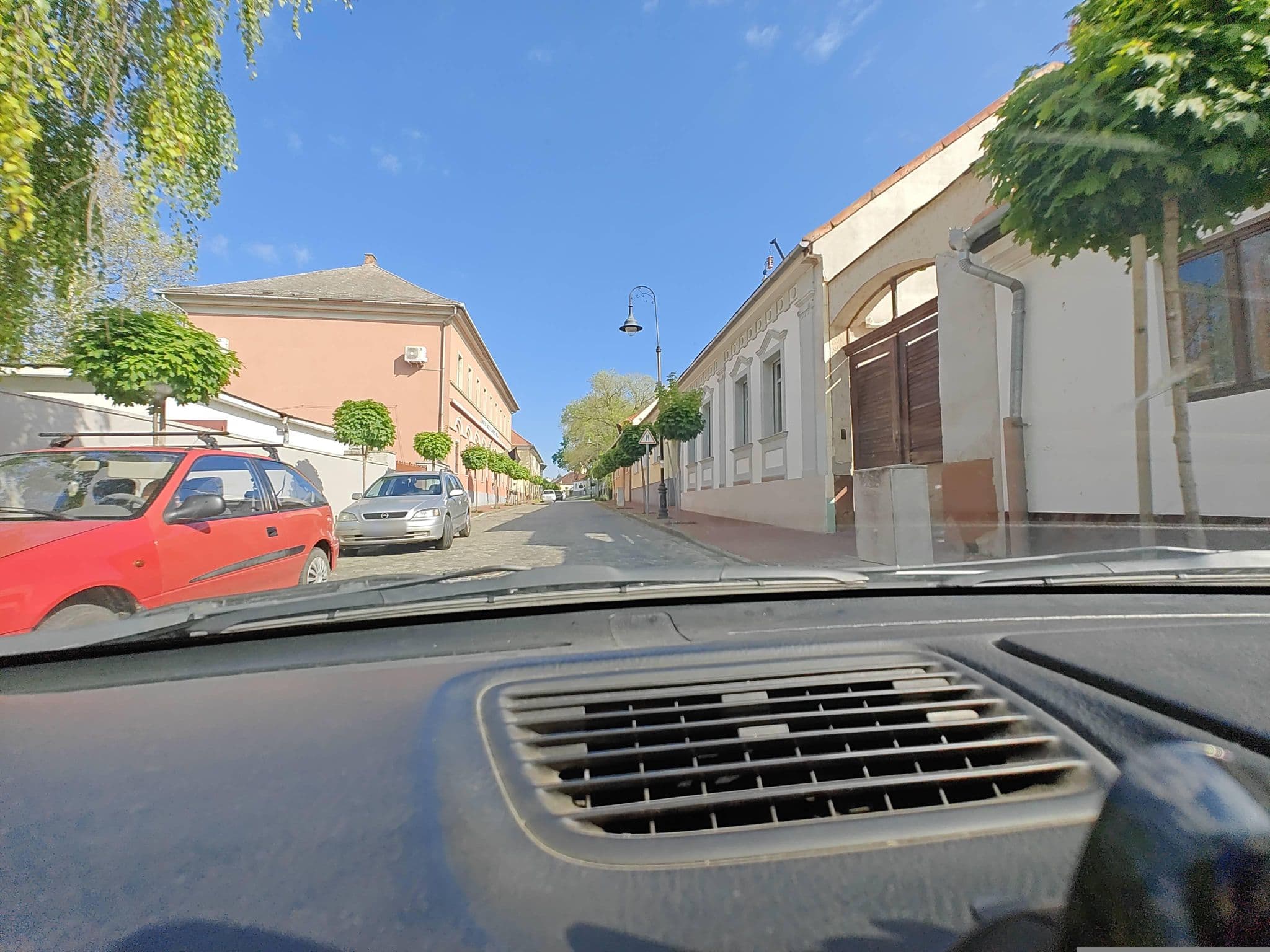 Street view near Jancsó Apartman, Dunaföldvár — © Winner_hun (CC BY-SA · Mapillary)