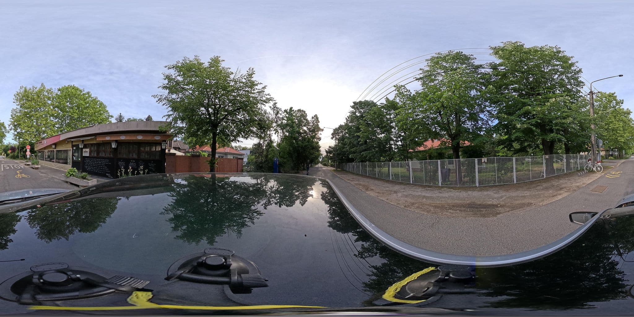 Street view near Tieff Apartmanház, Zamárdi — © kami911 (CC BY-SA · Mapillary)