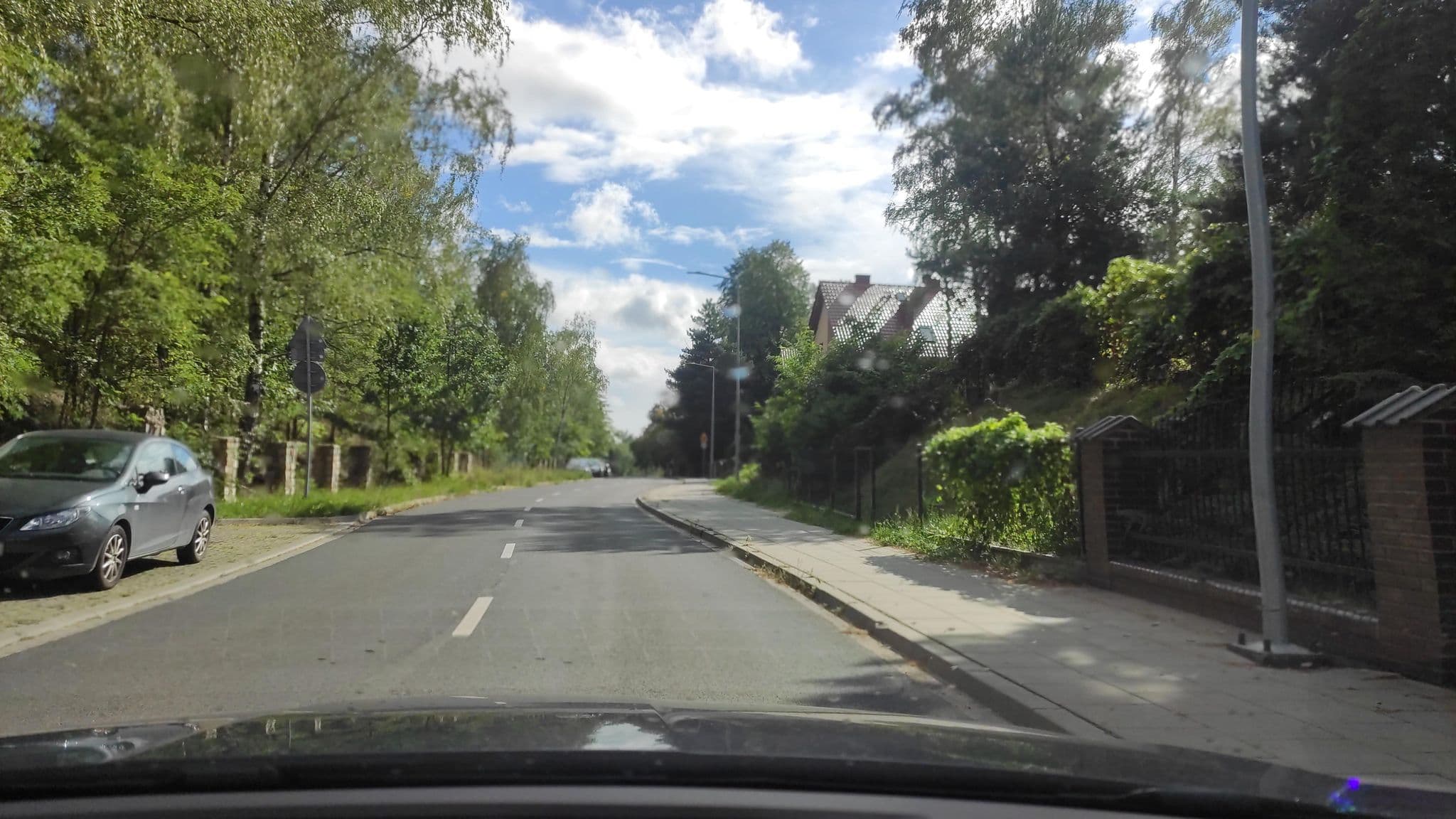Street view near Magiczny Zieliniec, Swarzędz — © jacekb (CC BY-SA · Mapillary)