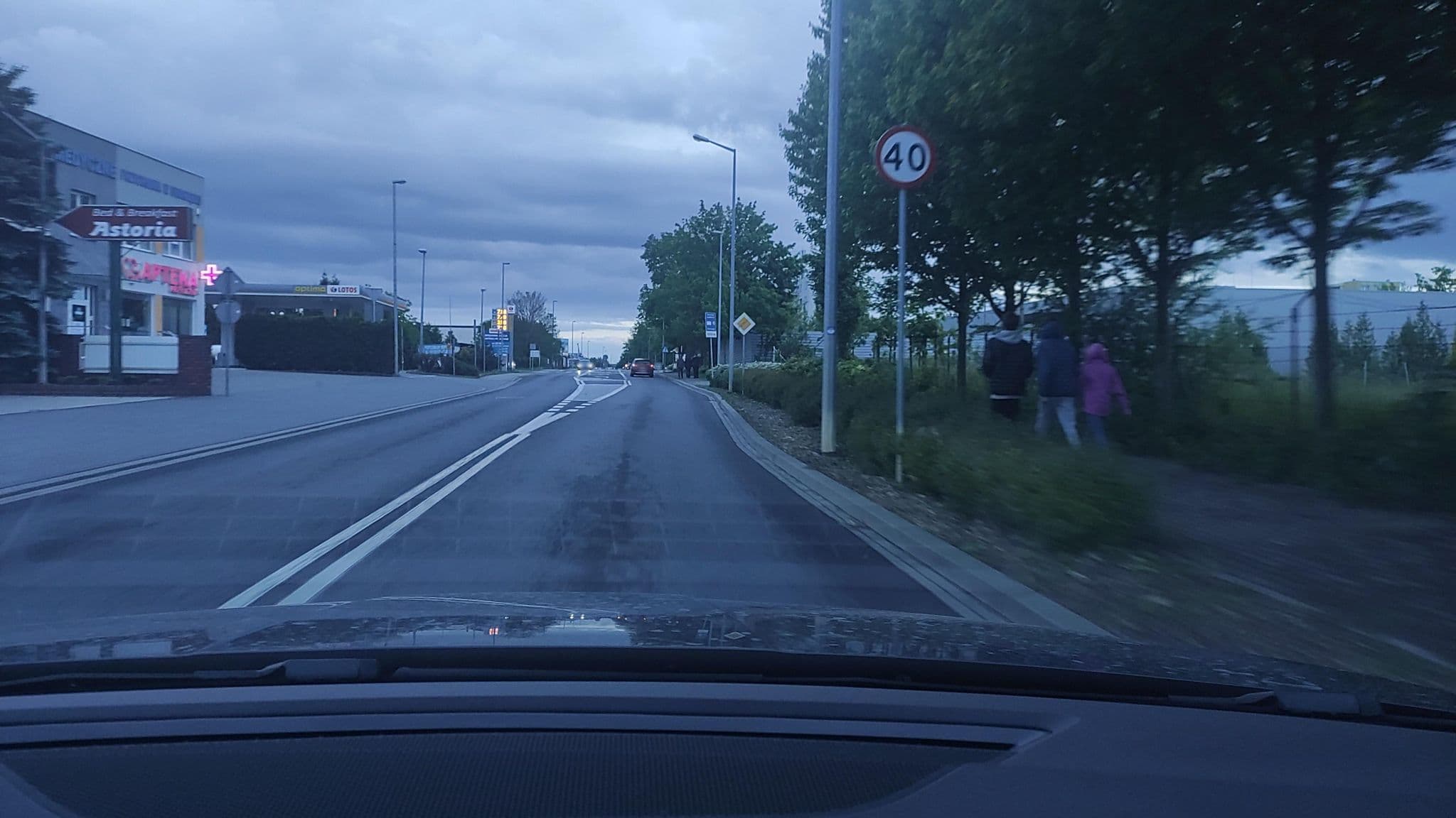 Street view near HoAdler Braciszewska Urszula i Braciszewska Elżbieta Swarzędz, Swarzędz — © jacekb (CC BY-SA · Mapillary)